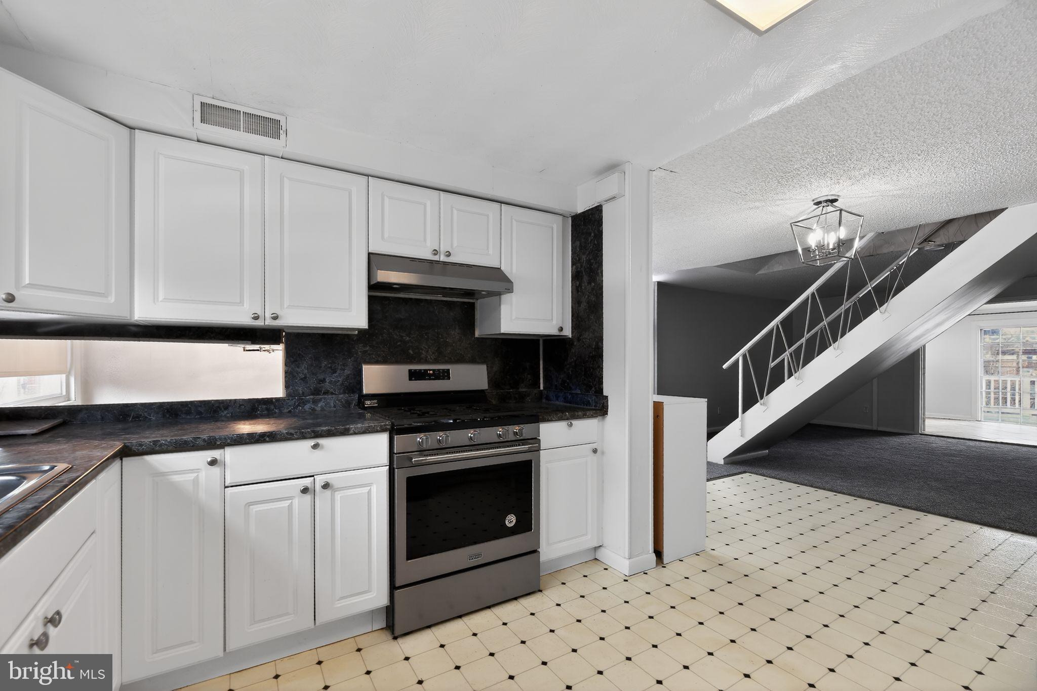 RHAWNHURST - Residential