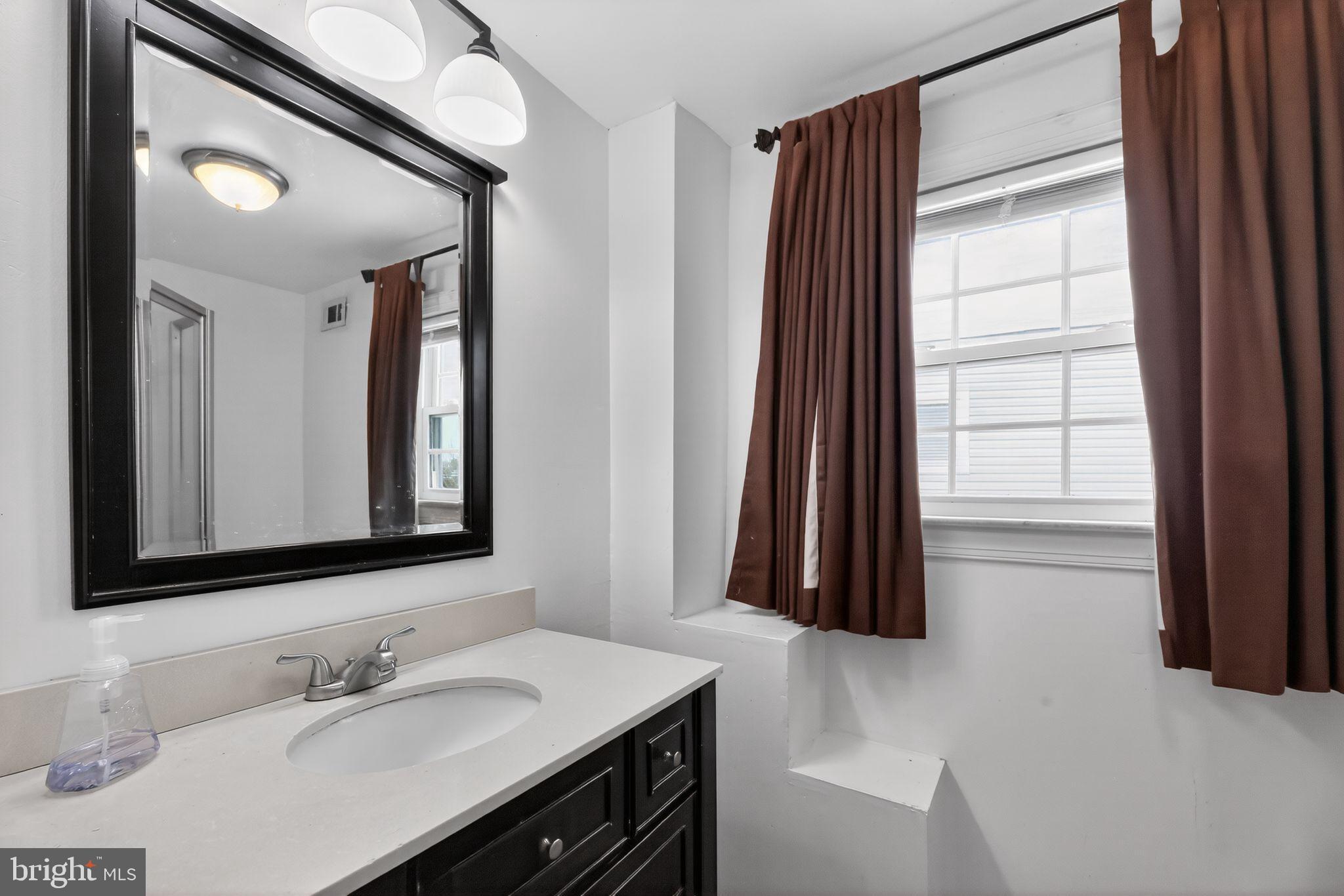 RHAWNHURST - Residential