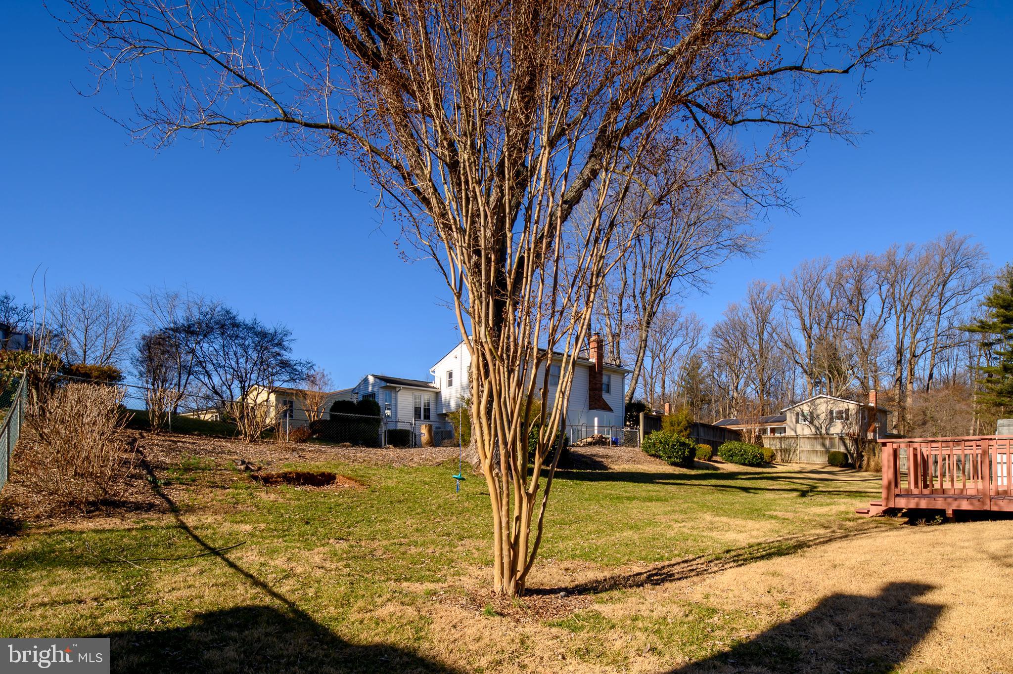 QUINCE ORCHARD VALLEY - Residential
