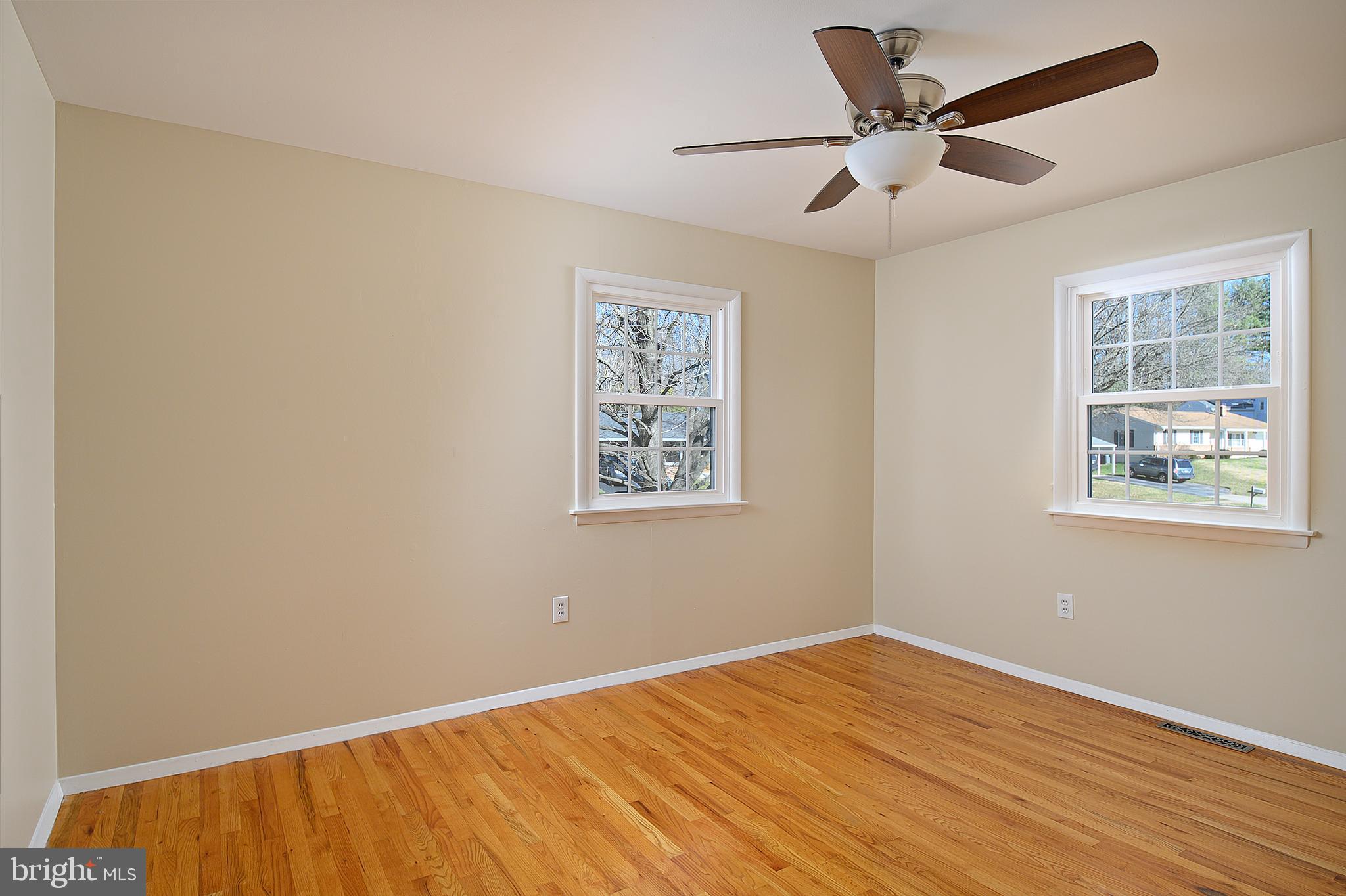 QUINCE ORCHARD VALLEY - Residential