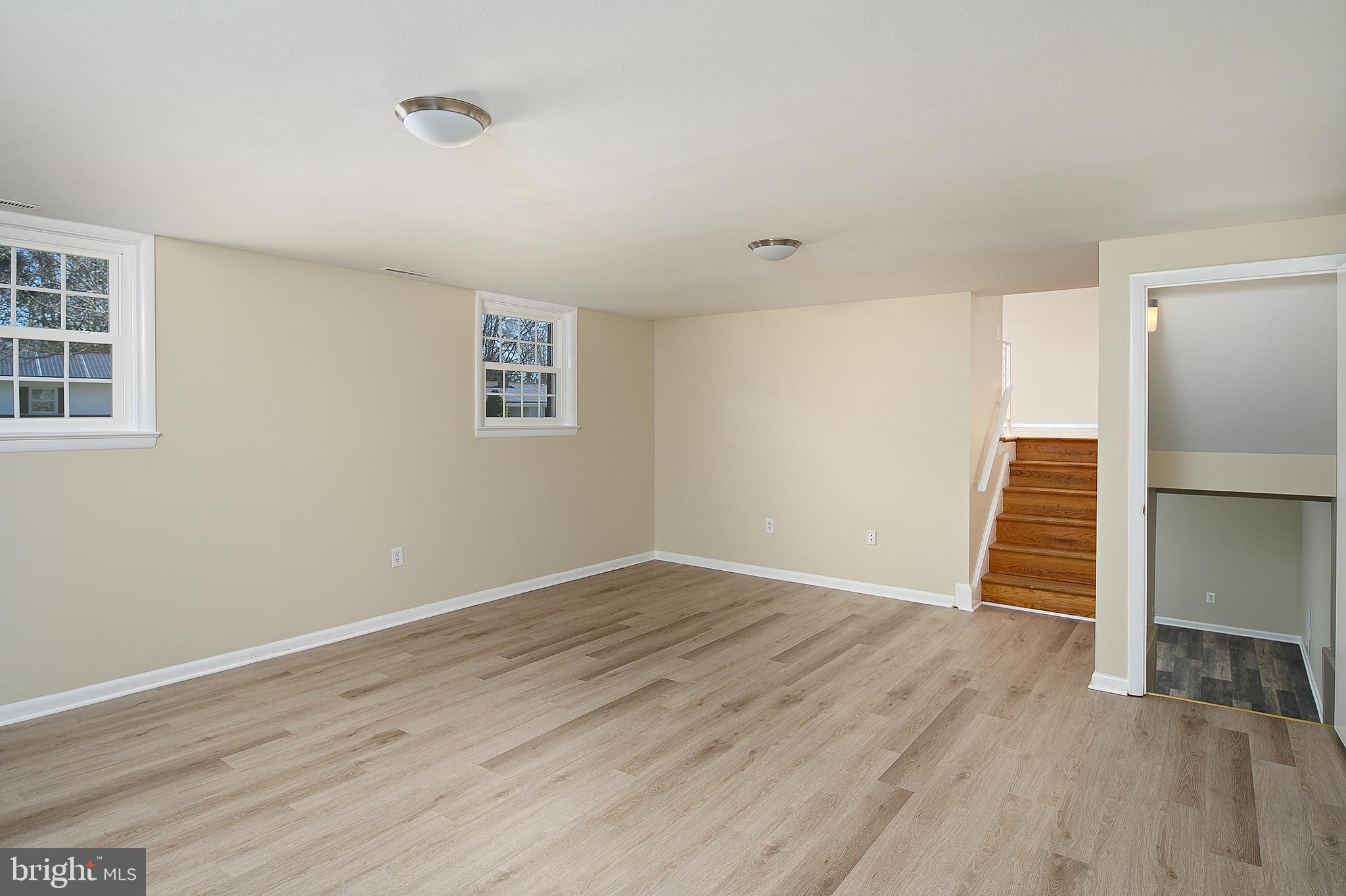 QUINCE ORCHARD VALLEY - Residential