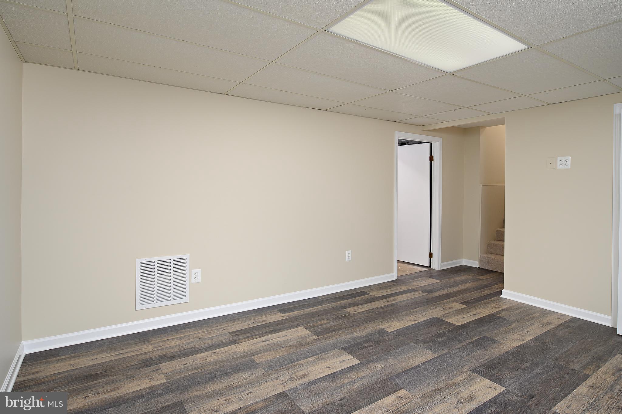 QUINCE ORCHARD VALLEY - Residential