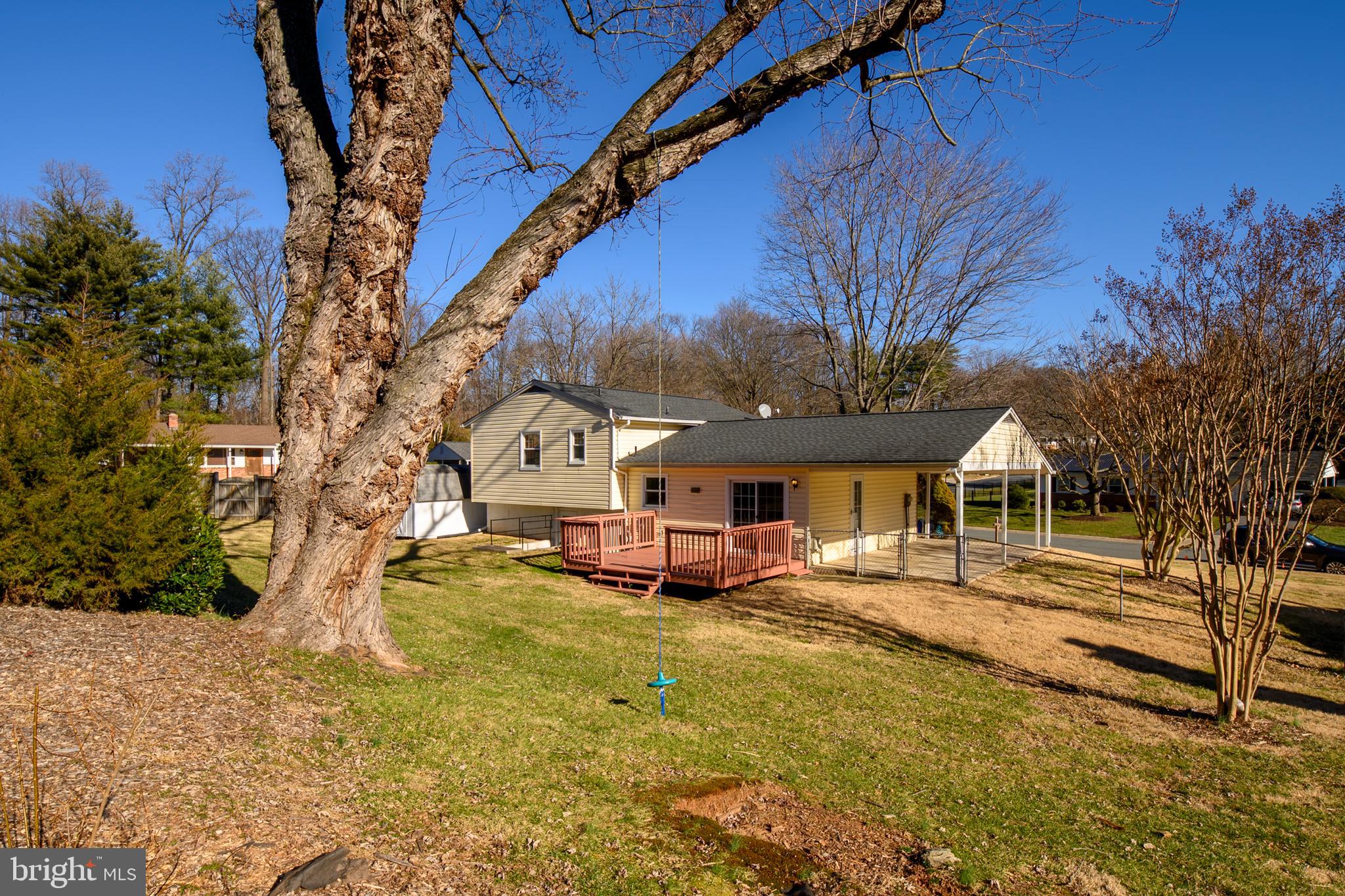 QUINCE ORCHARD VALLEY - Residential