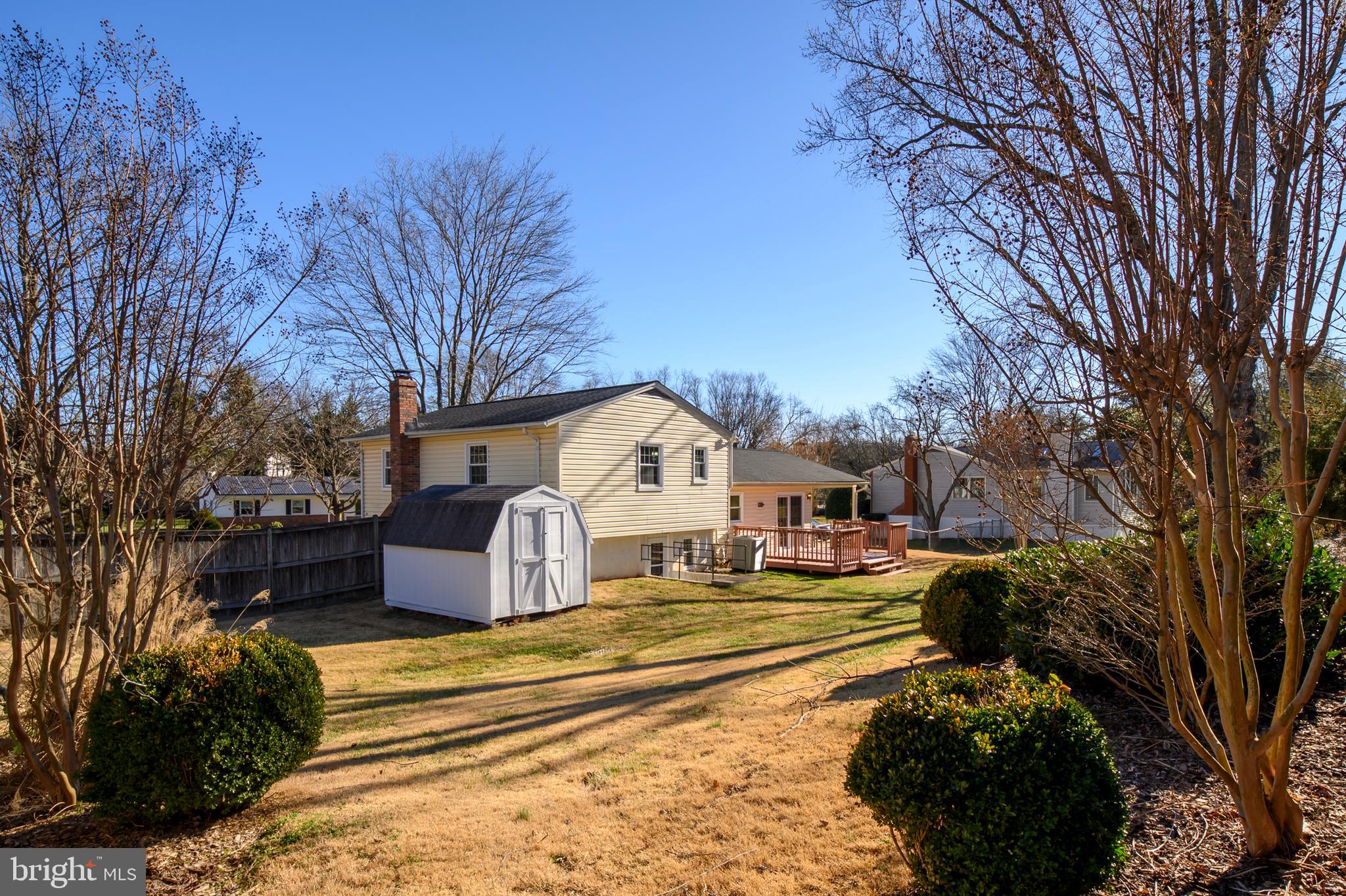 QUINCE ORCHARD VALLEY - Residential