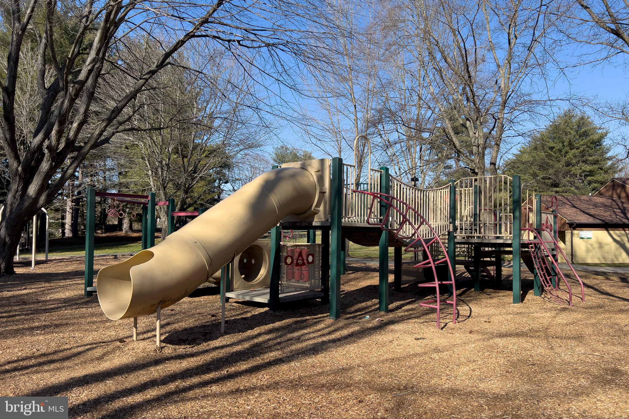 QUINCE ORCHARD VALLEY - Residential