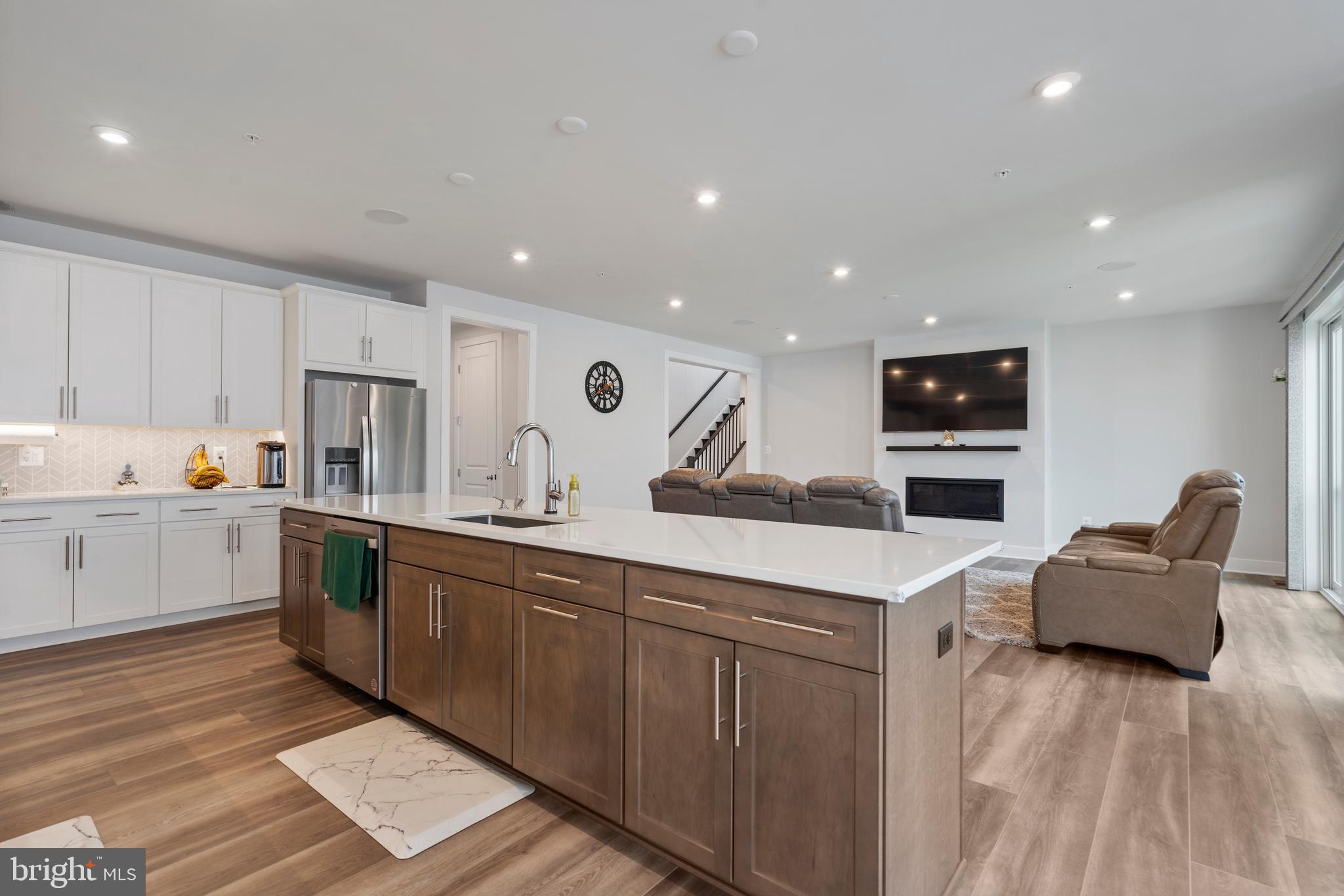 LANDSDALE - Residential