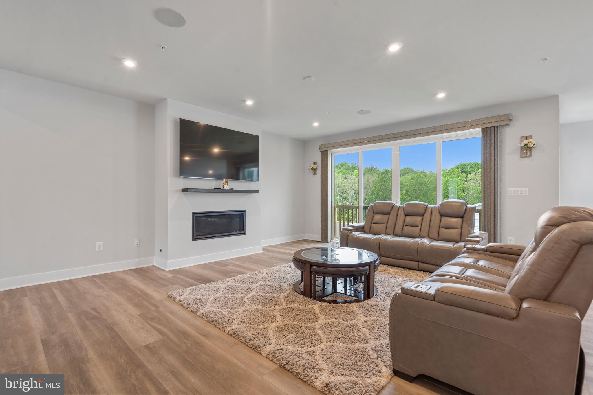 LANDSDALE - Residential