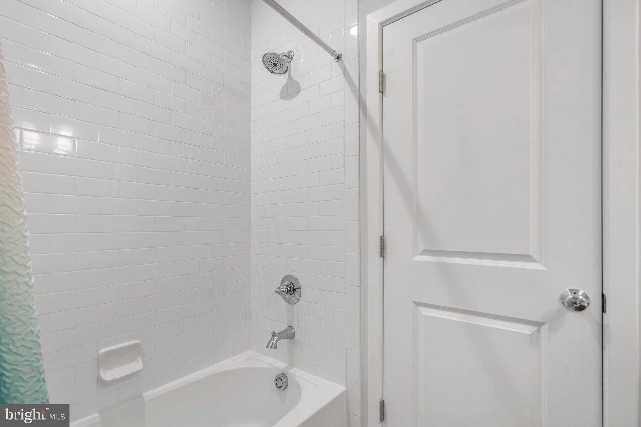 LANDSDALE - Residential