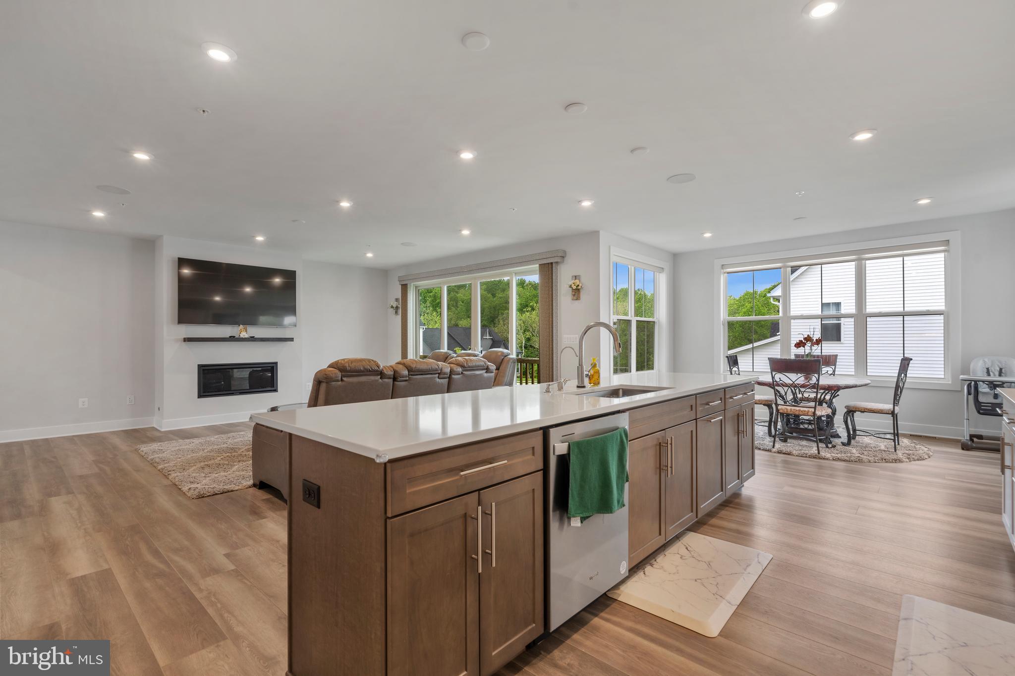 LANDSDALE - Residential