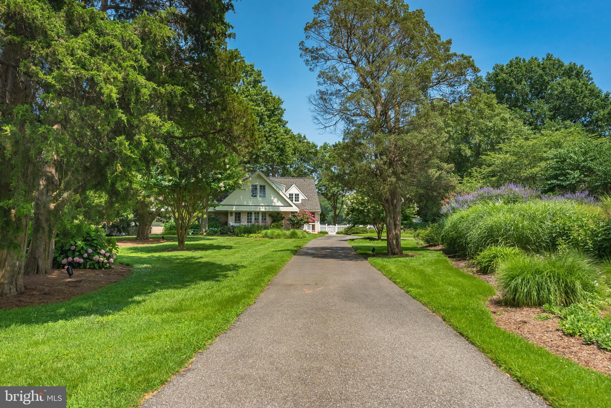 WIMBLEDON FARMS - Residential