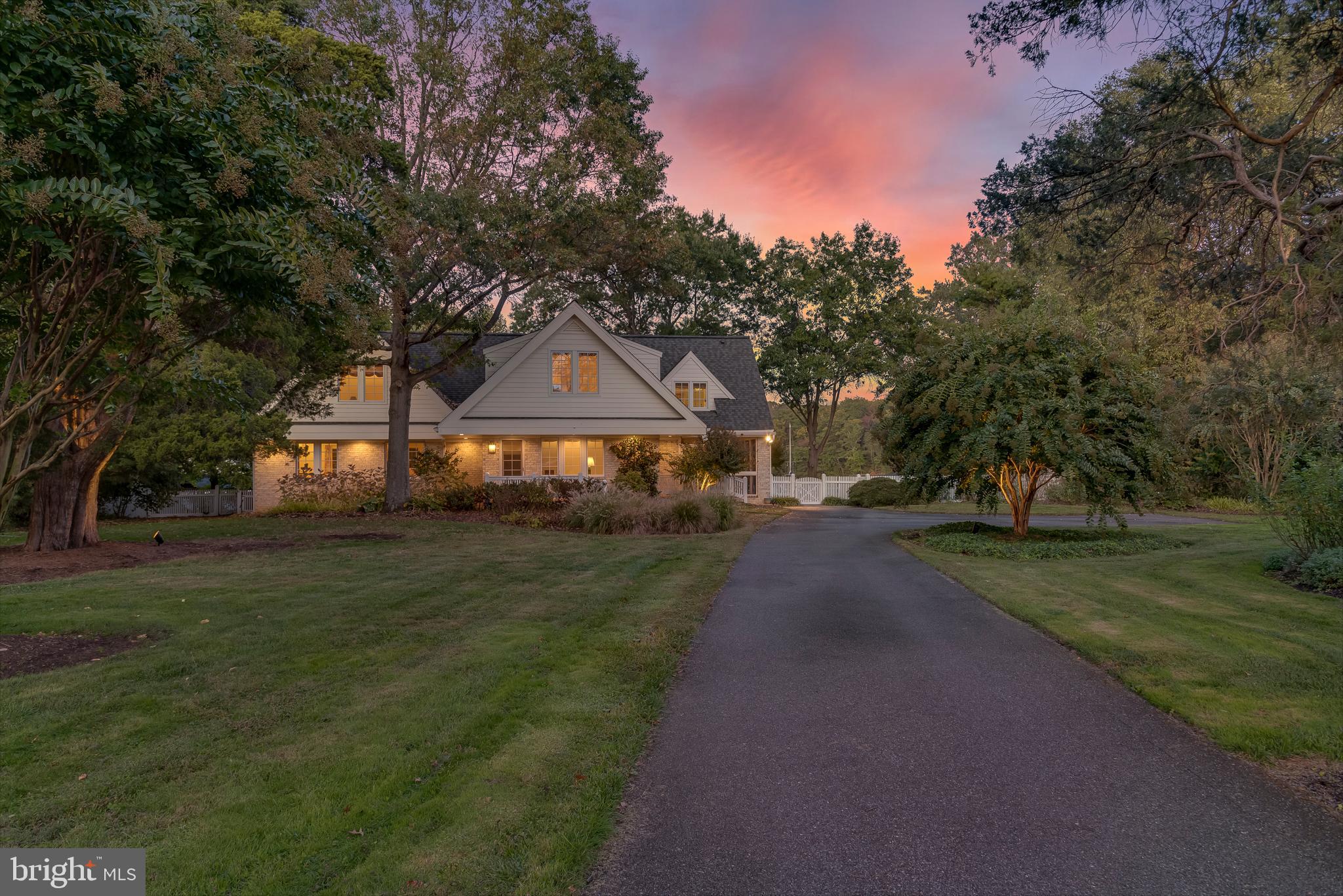 WIMBLEDON FARMS - Residential