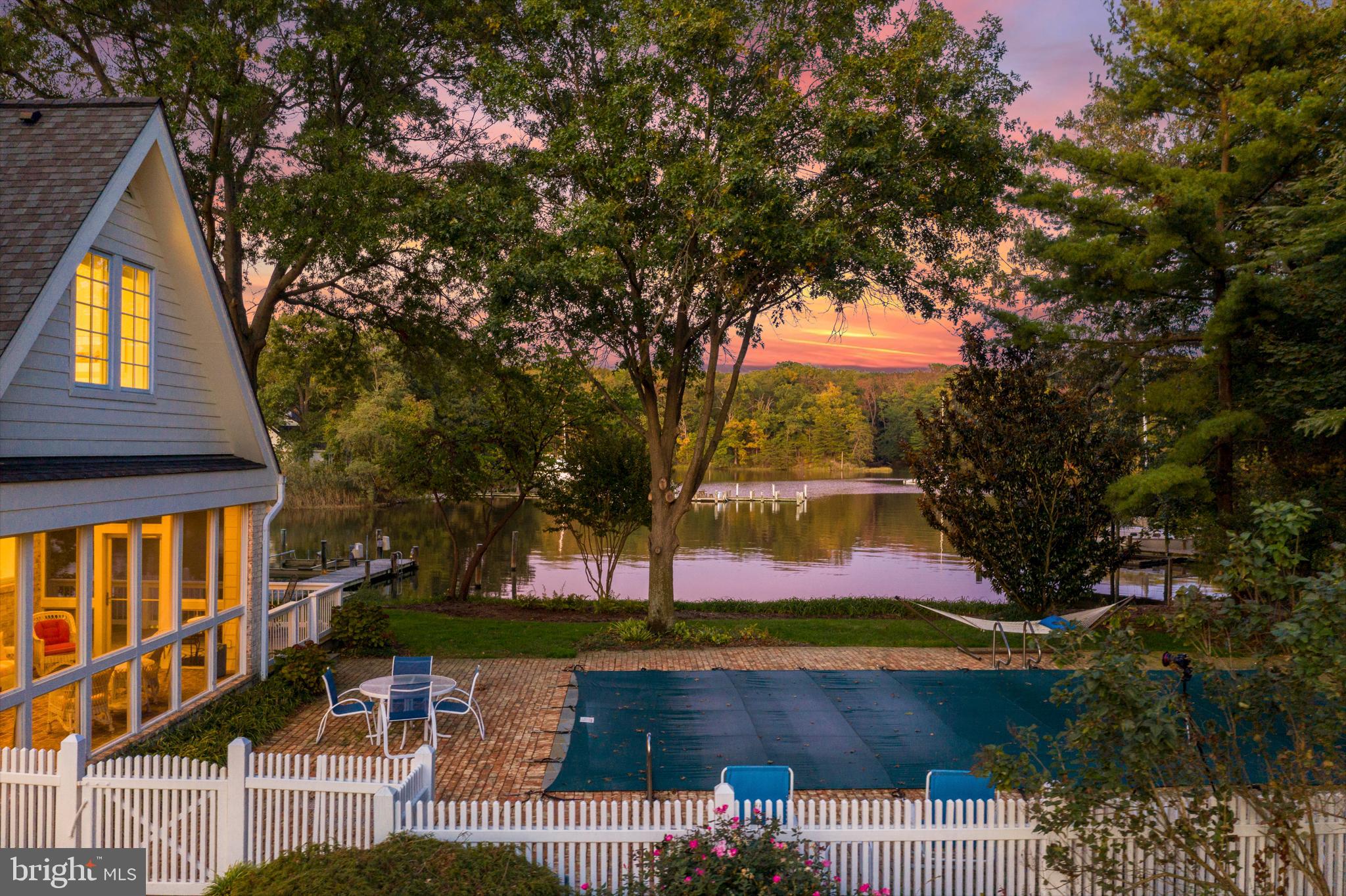 WIMBLEDON FARMS - Residential