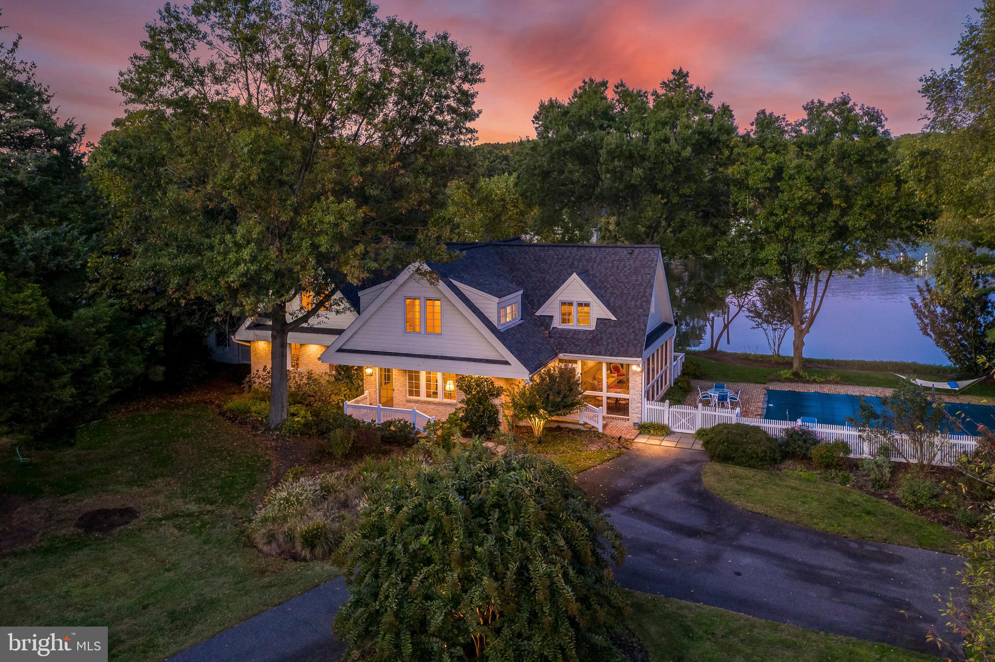 WIMBLEDON FARMS - Residential