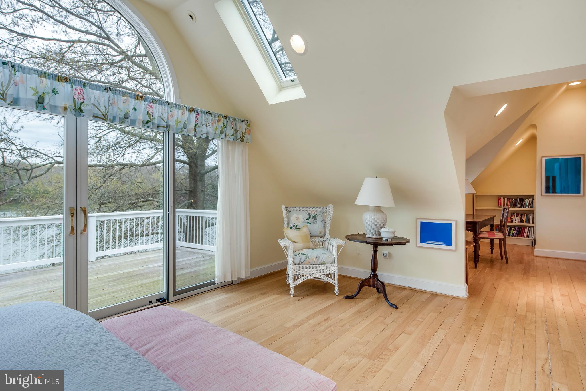 WIMBLEDON FARMS - Residential