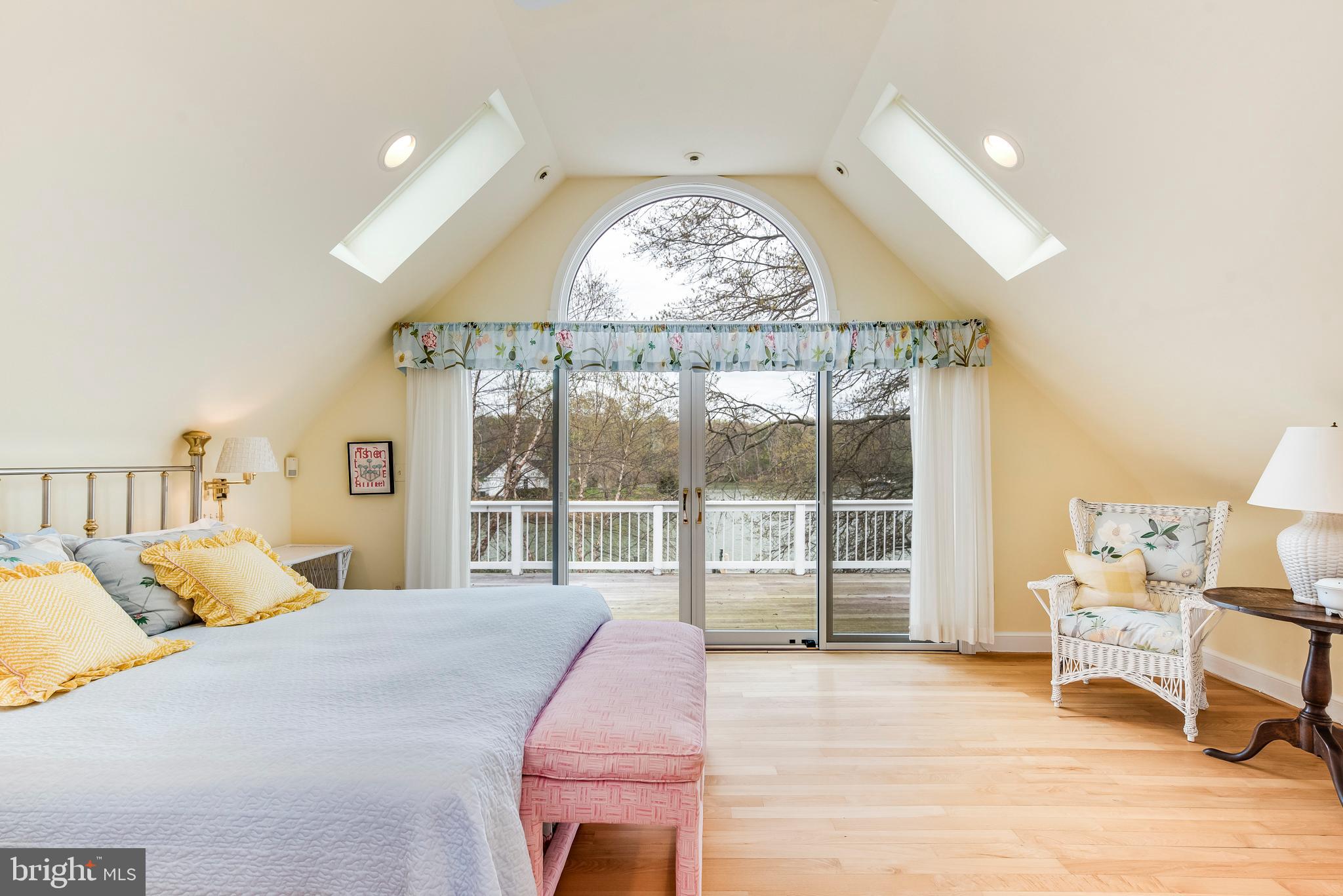 WIMBLEDON FARMS - Residential