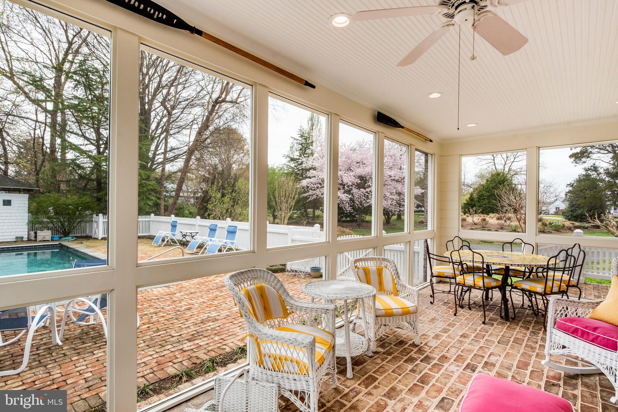 WIMBLEDON FARMS - Residential