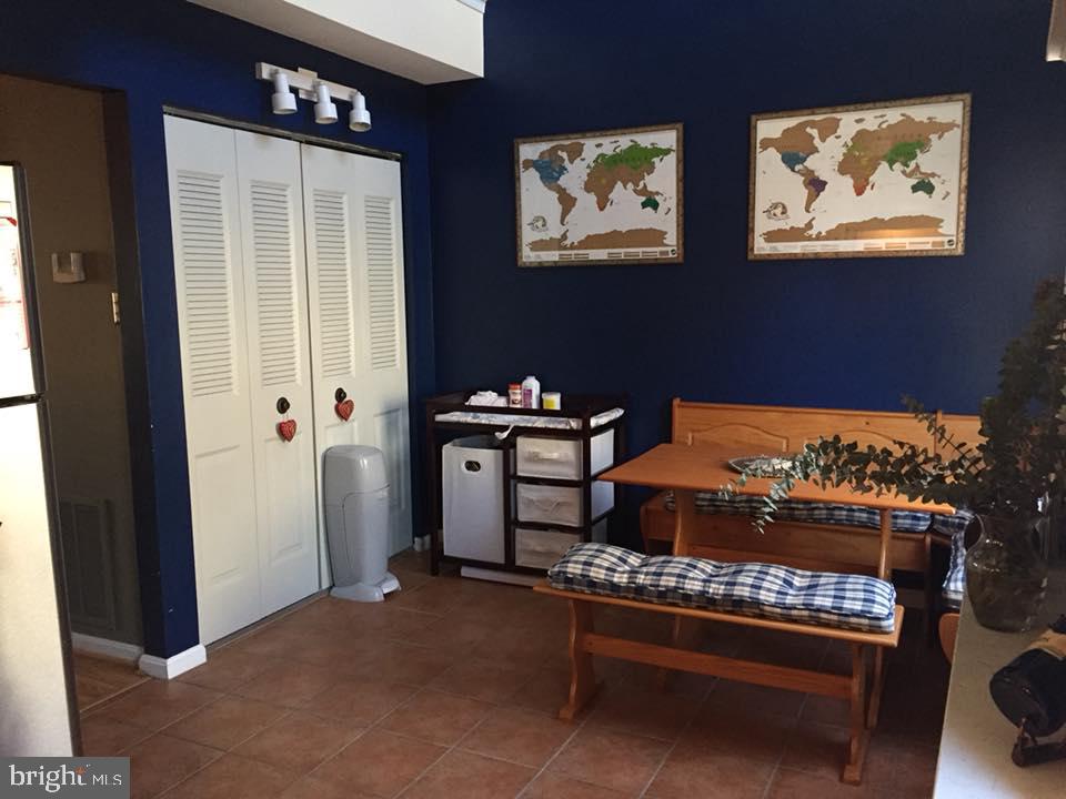 LYON PARK - Residential Lease