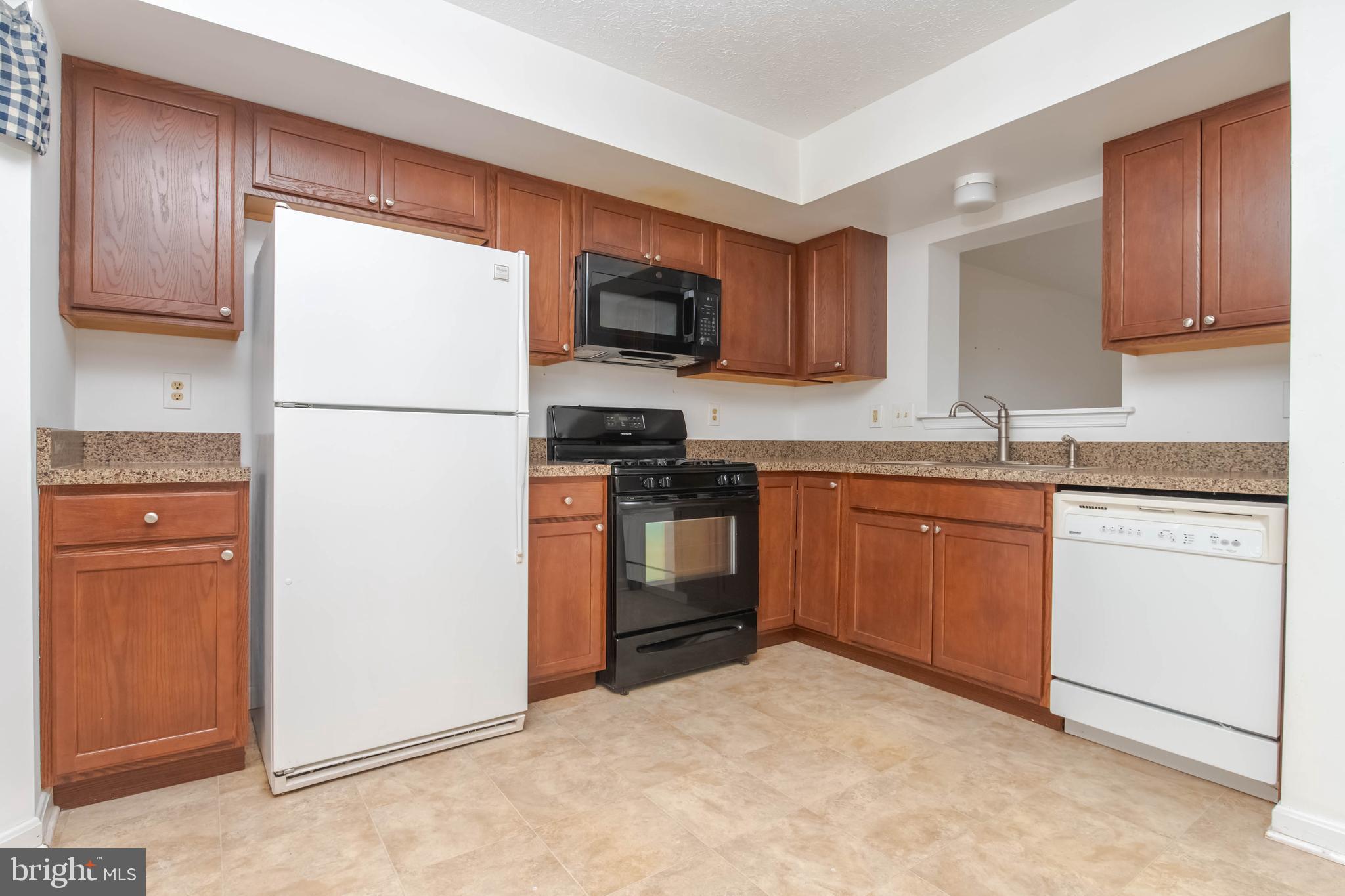103 REMINGTON CIRCLE