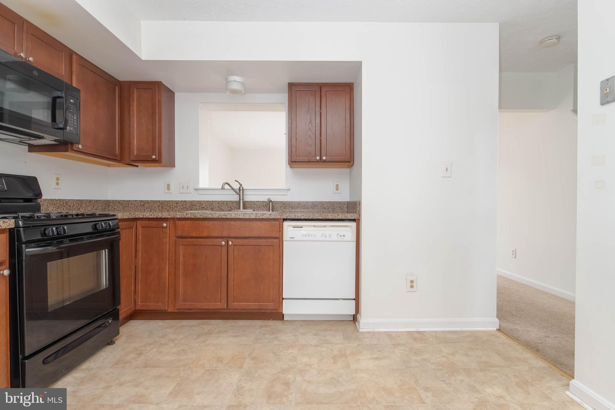 103 REMINGTON CIRCLE