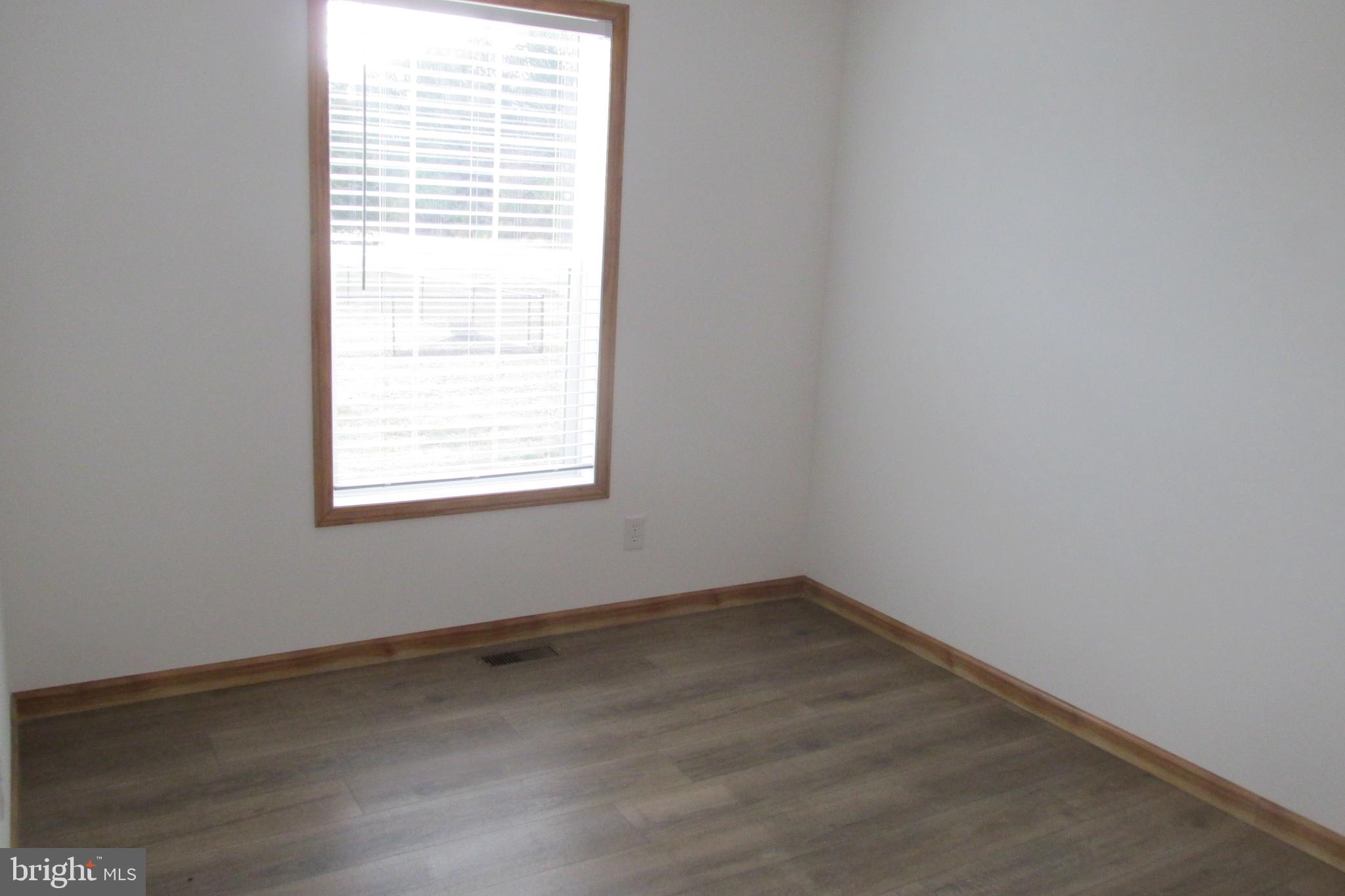 MILFORD - Residential