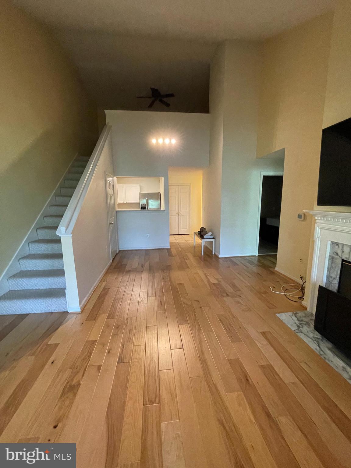 OAK PARK CONDO - Residential Lease