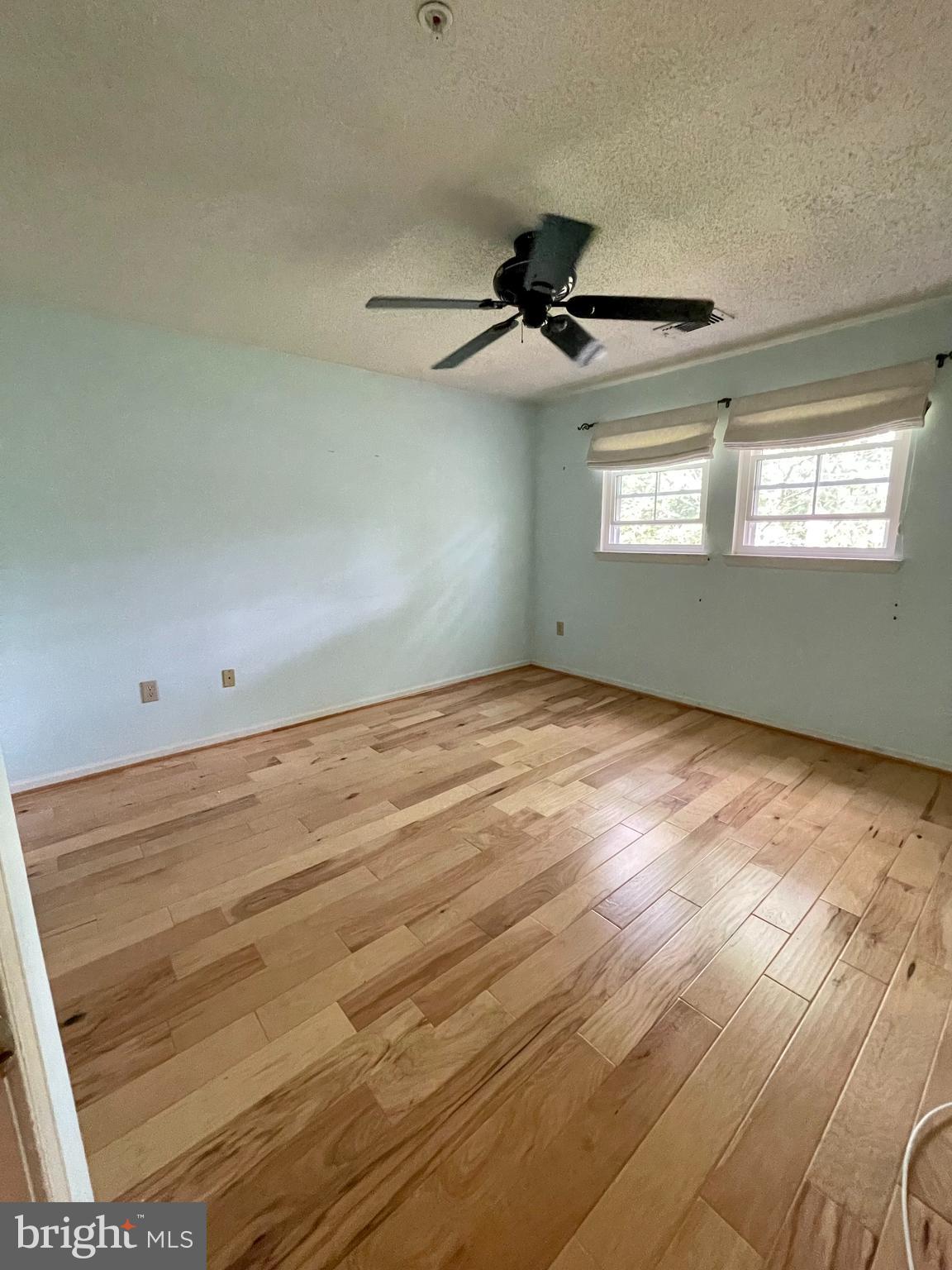 OAK PARK CONDO - Residential Lease