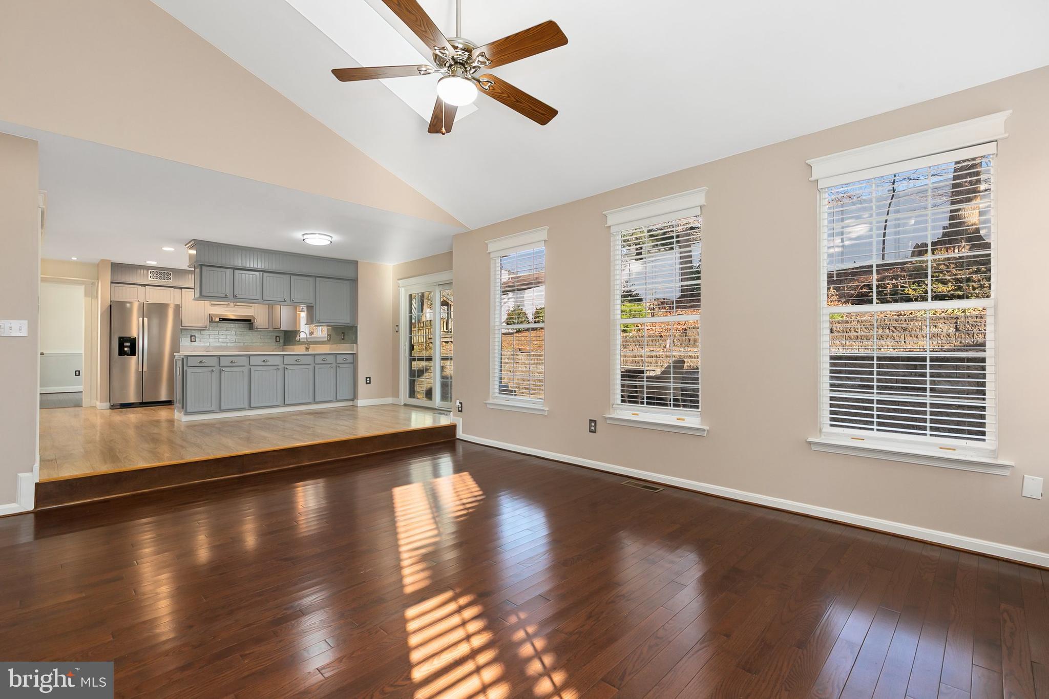 CHAPMAN FARM - Residential