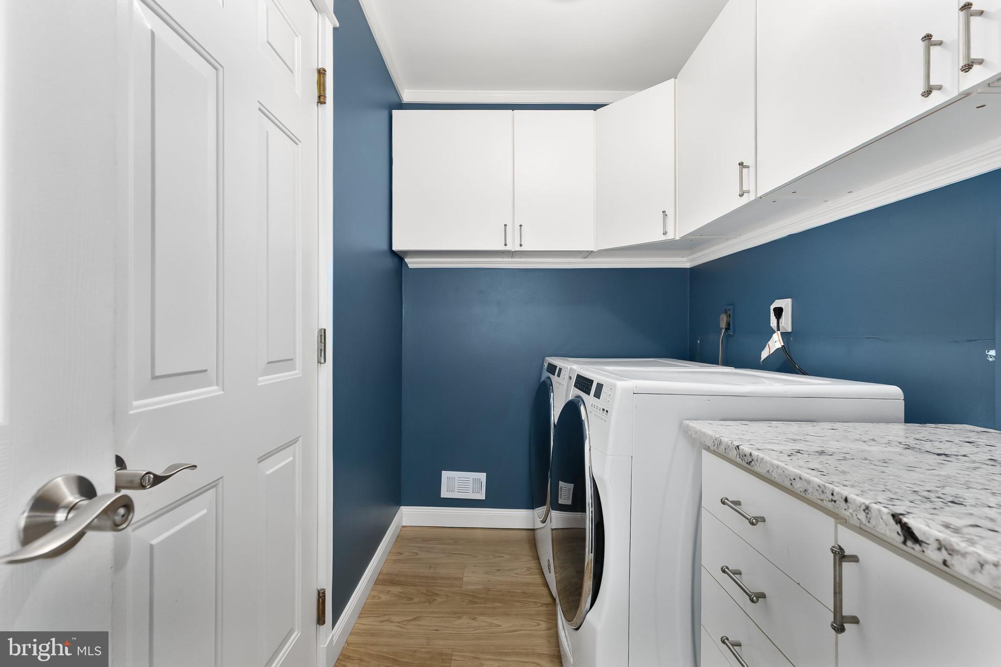 CHAPMAN FARM - Residential