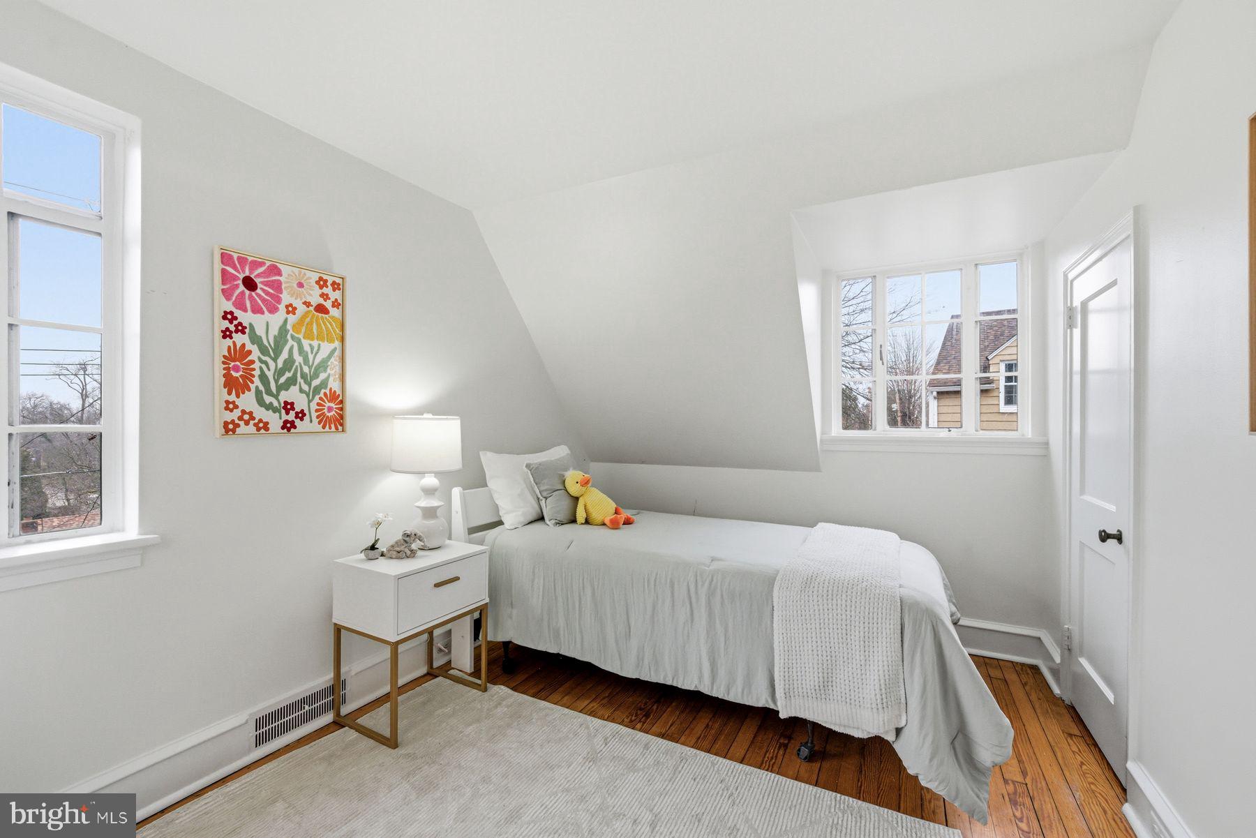 COLLEGE PARK - Residential