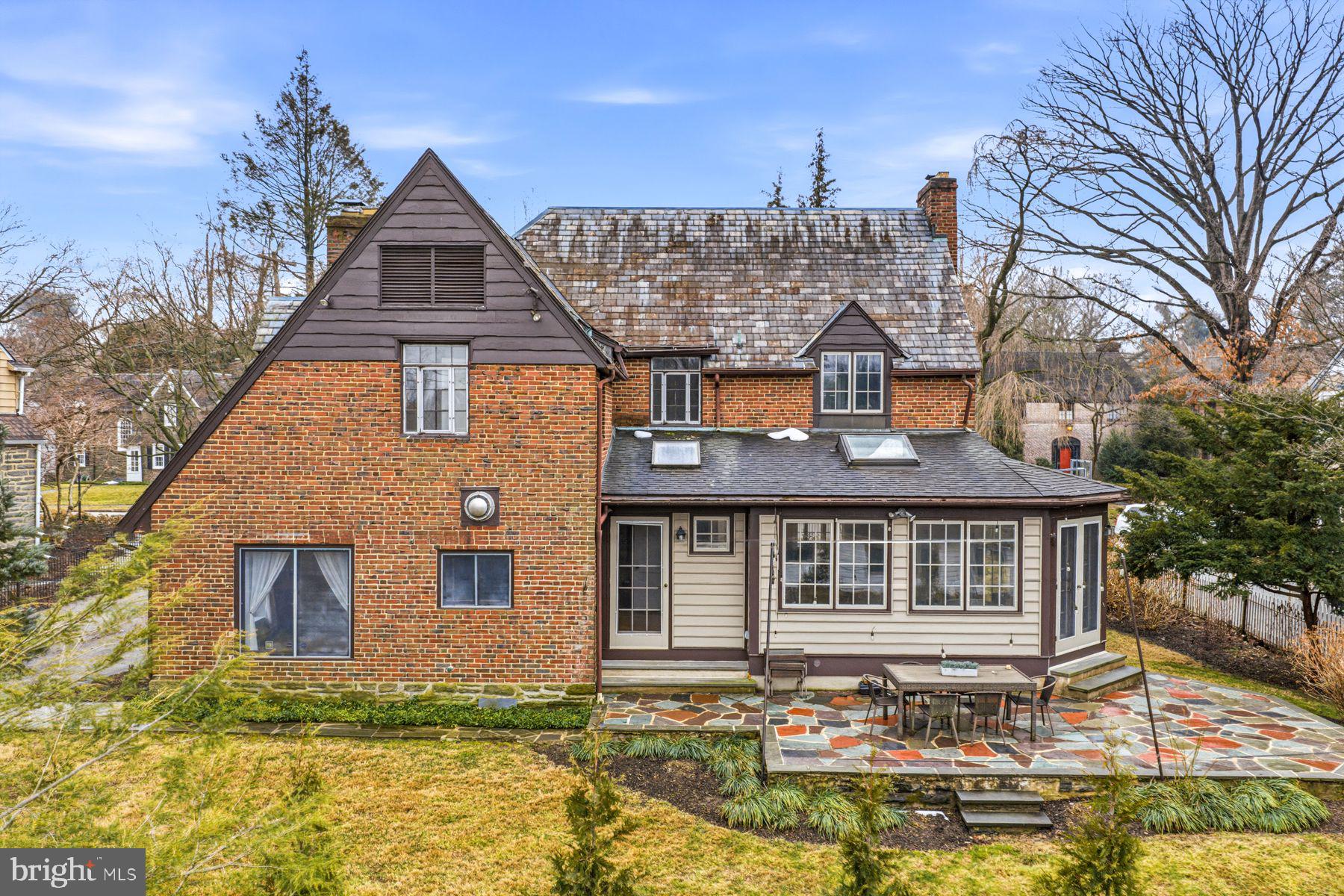 COLLEGE PARK - Residential