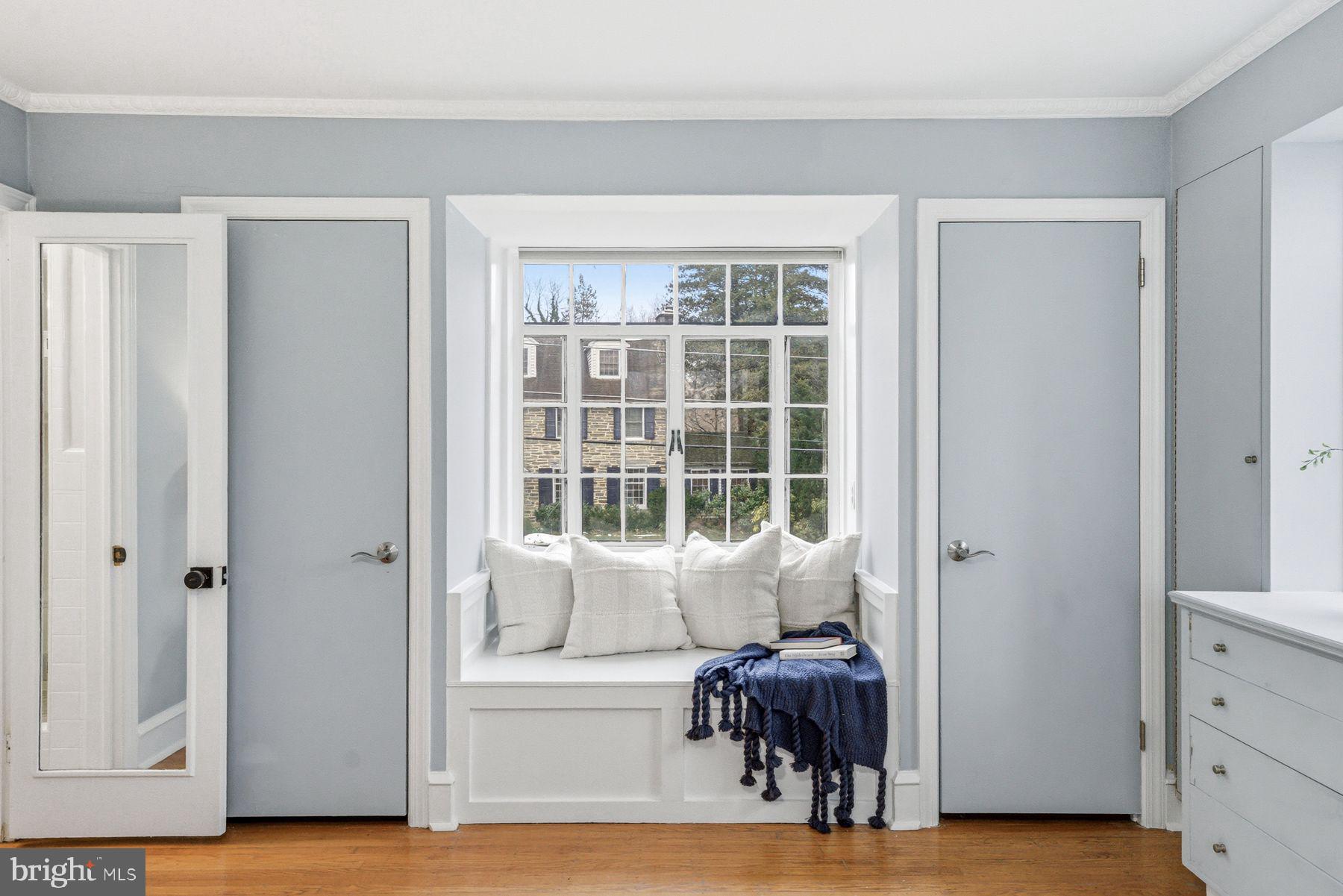 COLLEGE PARK - Residential