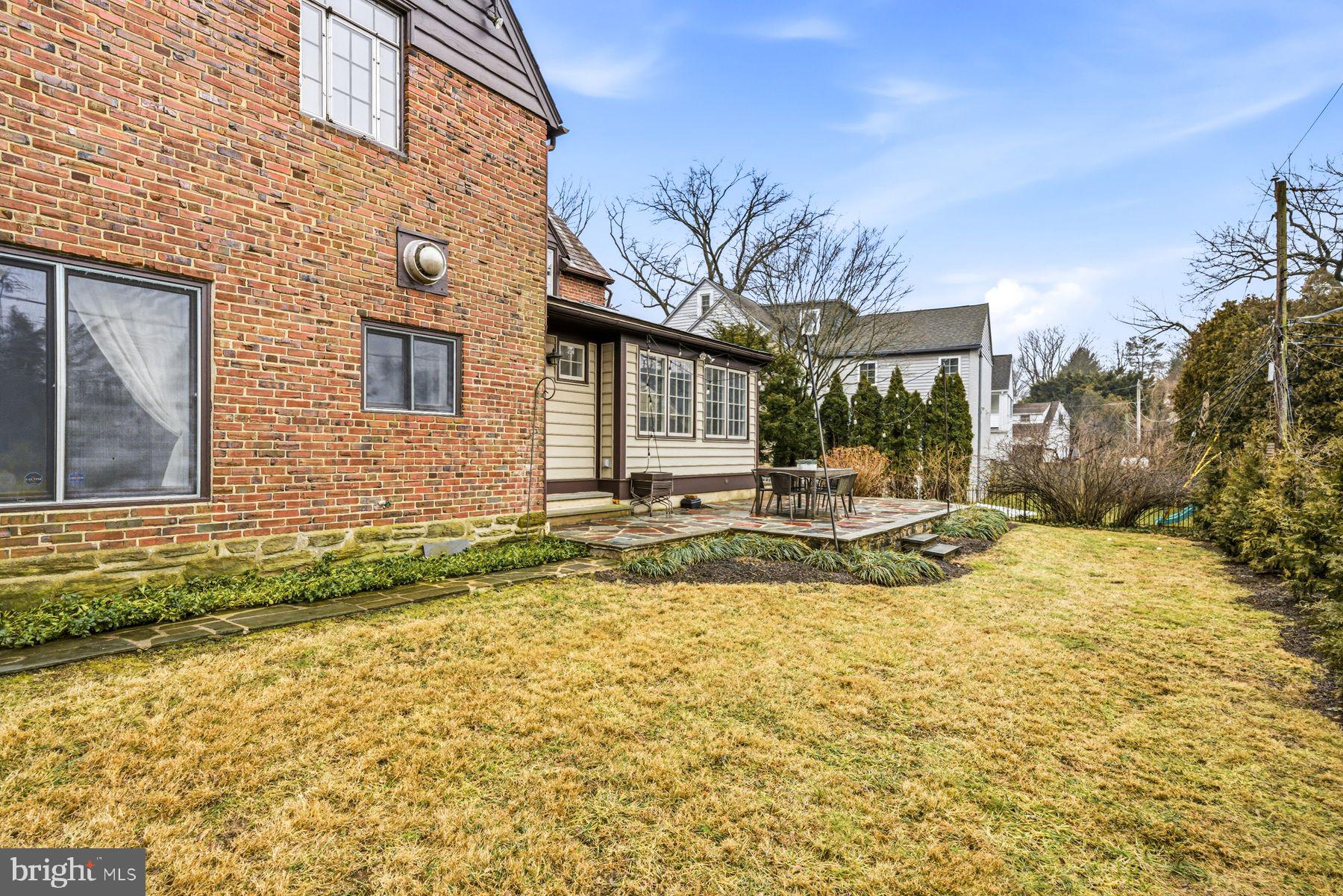 COLLEGE PARK - Residential