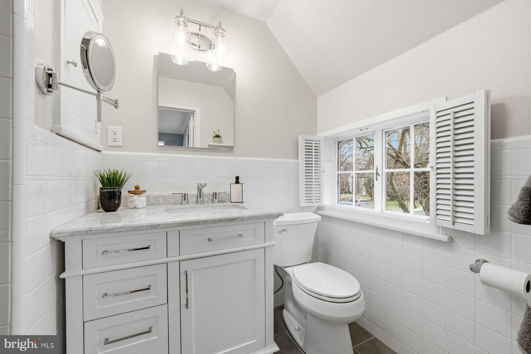 COLLEGE PARK - Residential