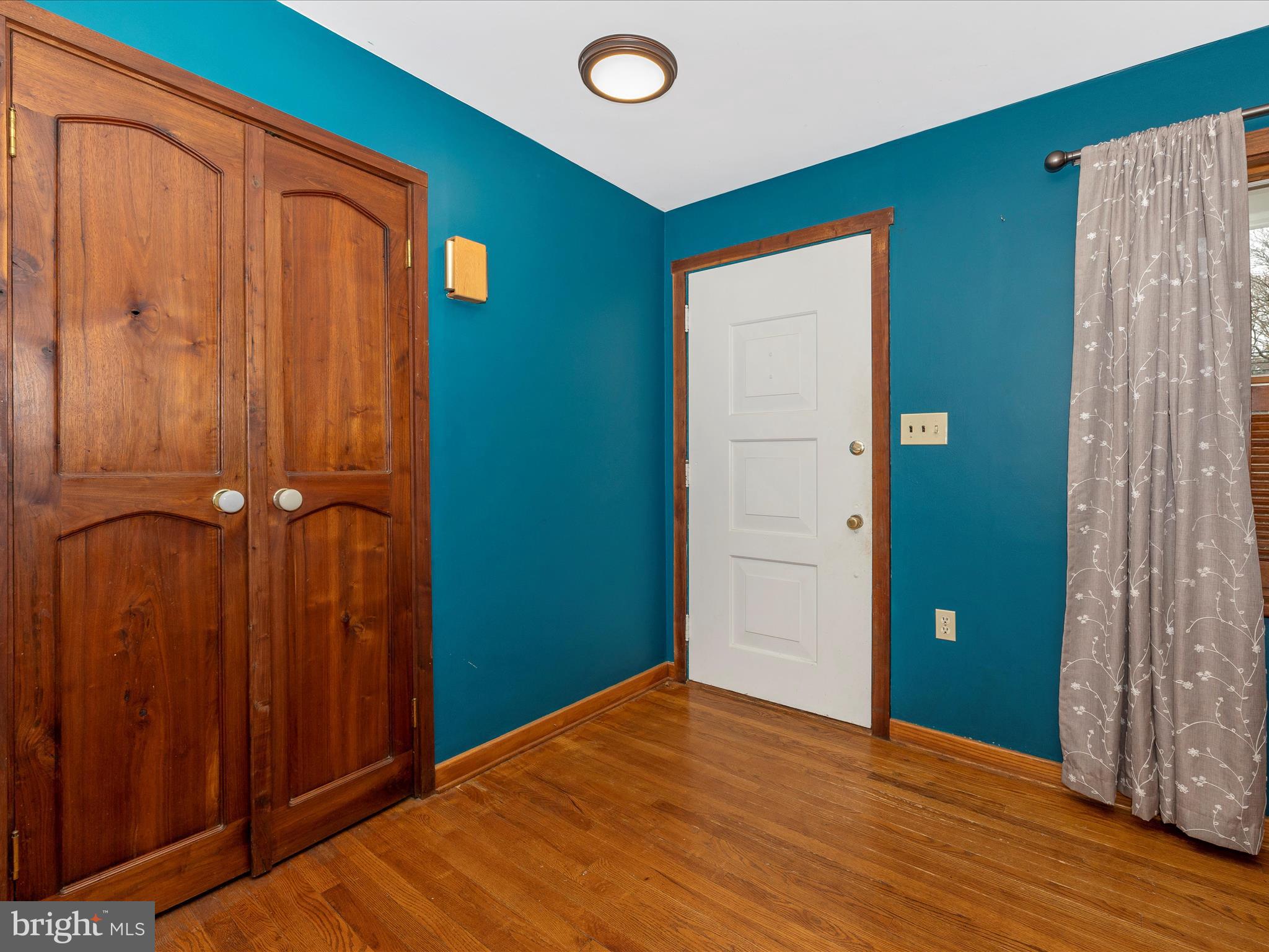 VILLA ESTATES - Residential