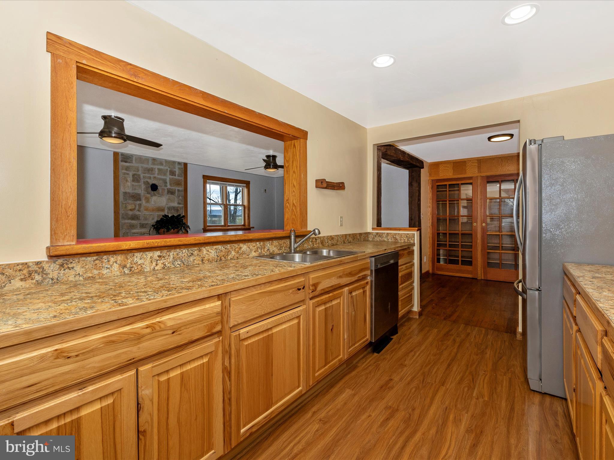 VILLA ESTATES - Residential