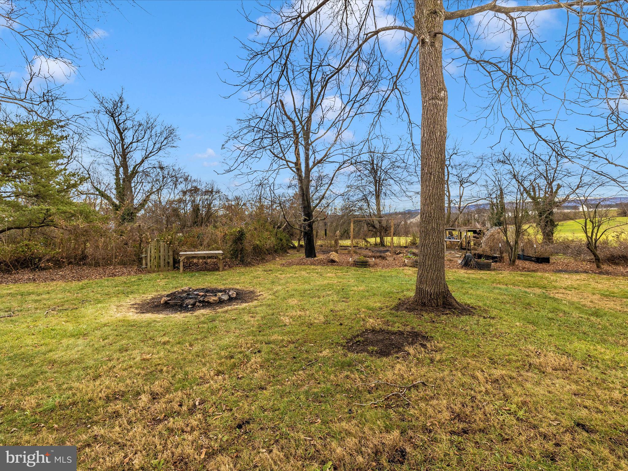 VILLA ESTATES - Residential