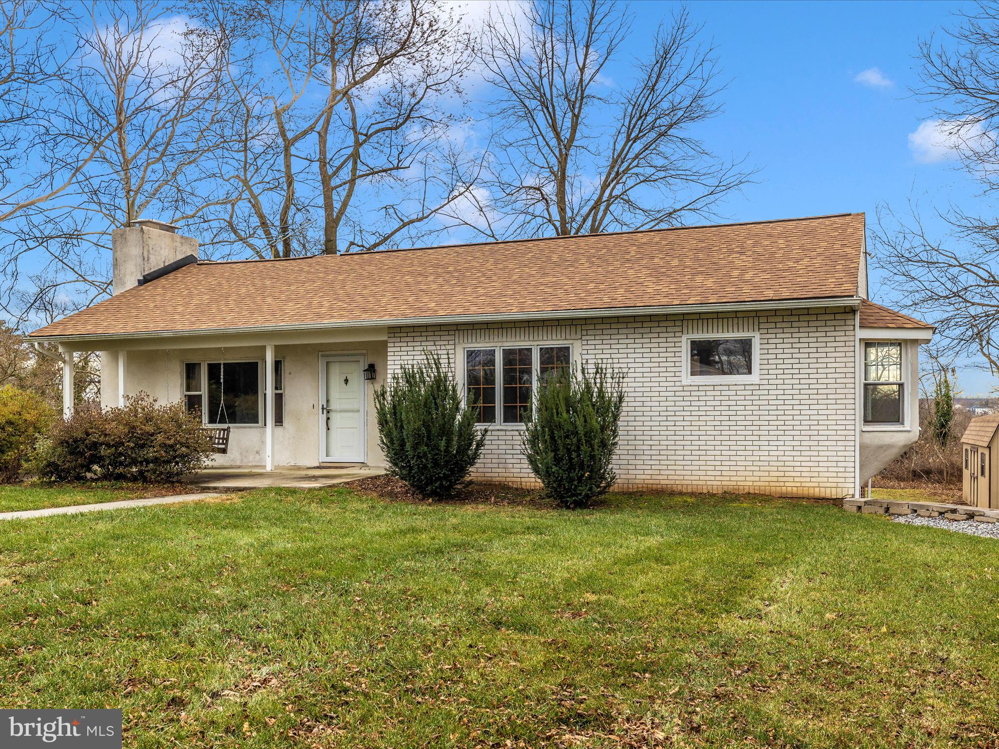 VILLA ESTATES - Residential