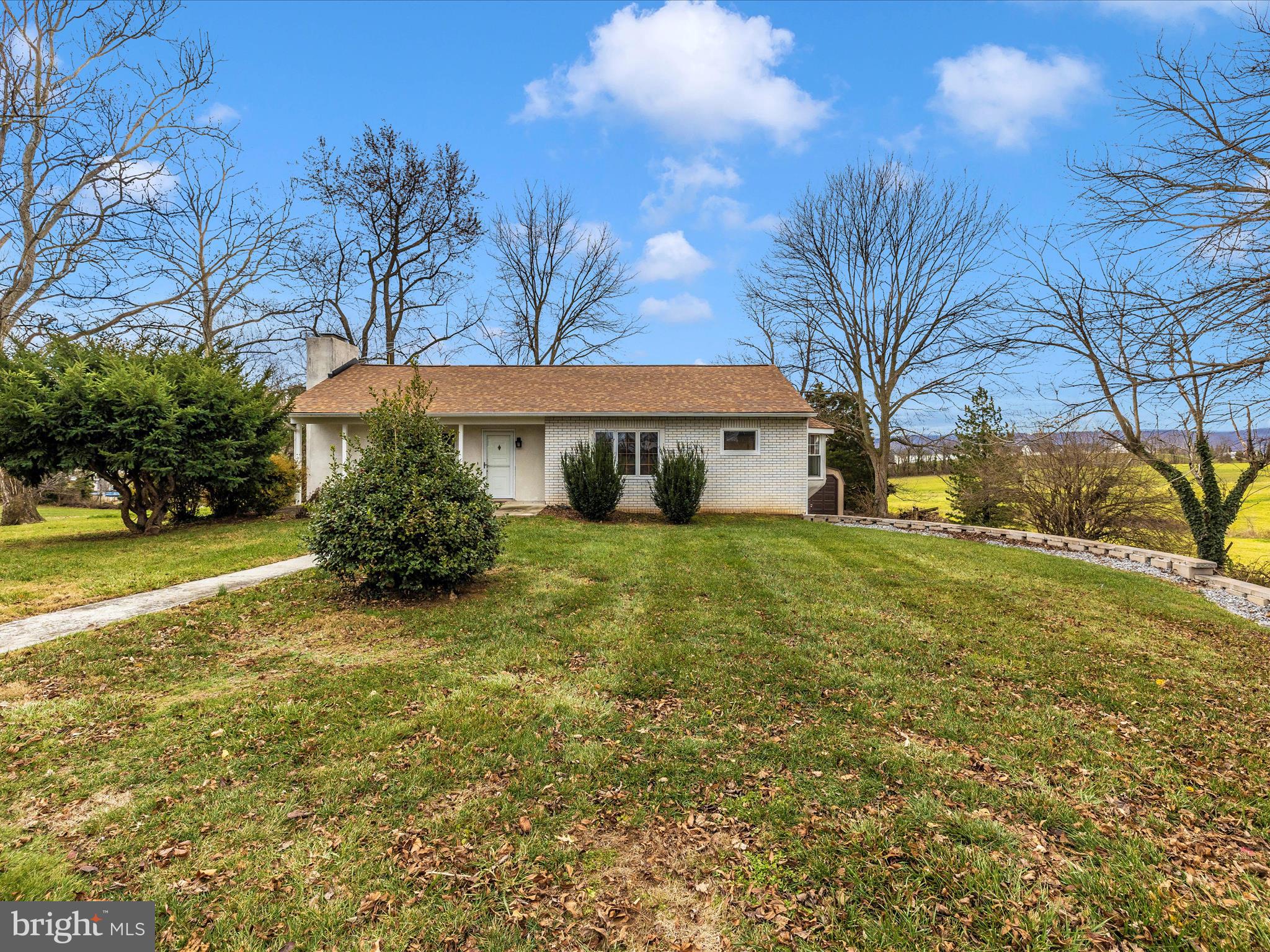 VILLA ESTATES - Residential