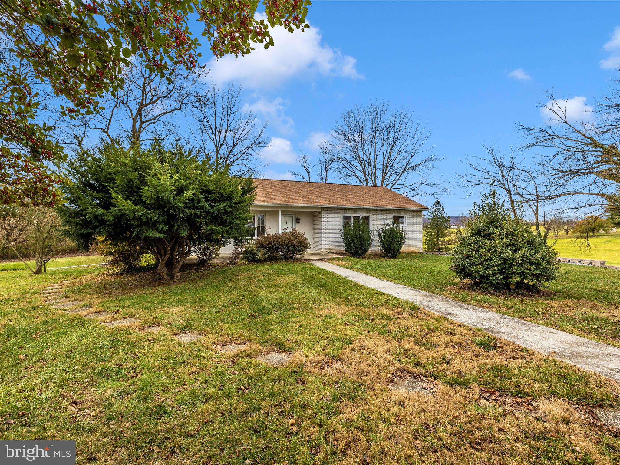 VILLA ESTATES - Residential