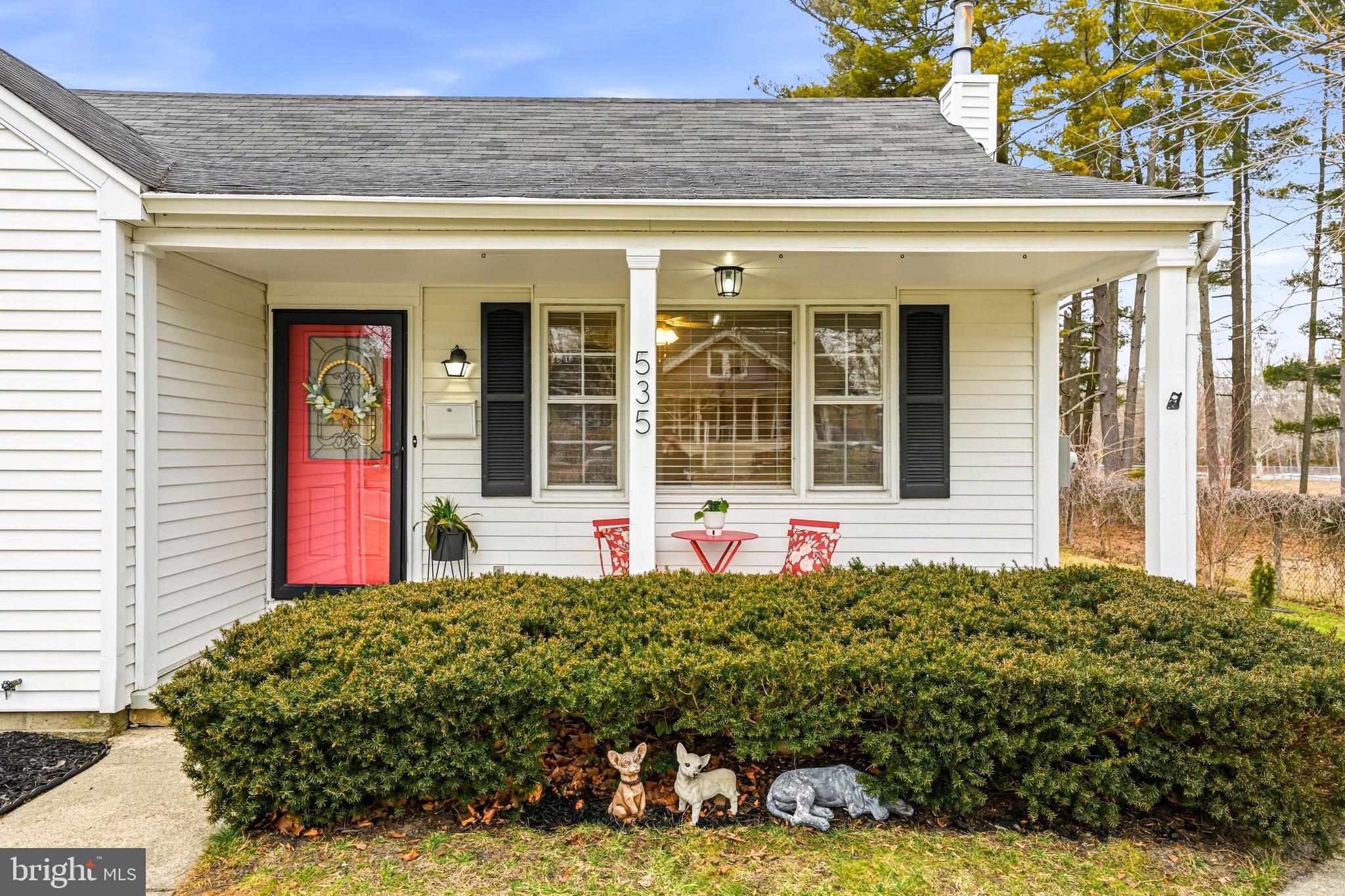 535 LIVERPOOL AVENUE