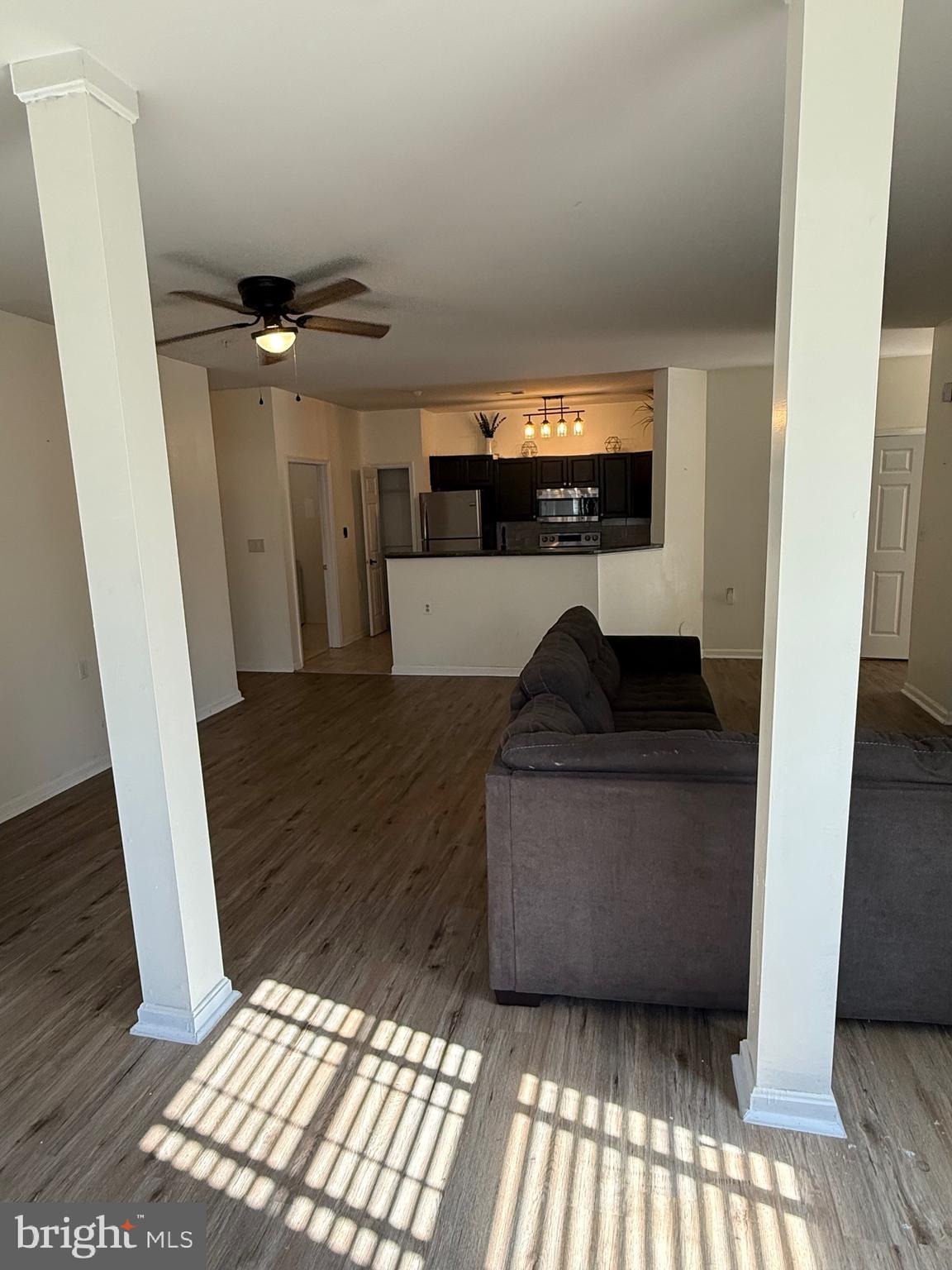 WINDSOR CROSSING - Residential