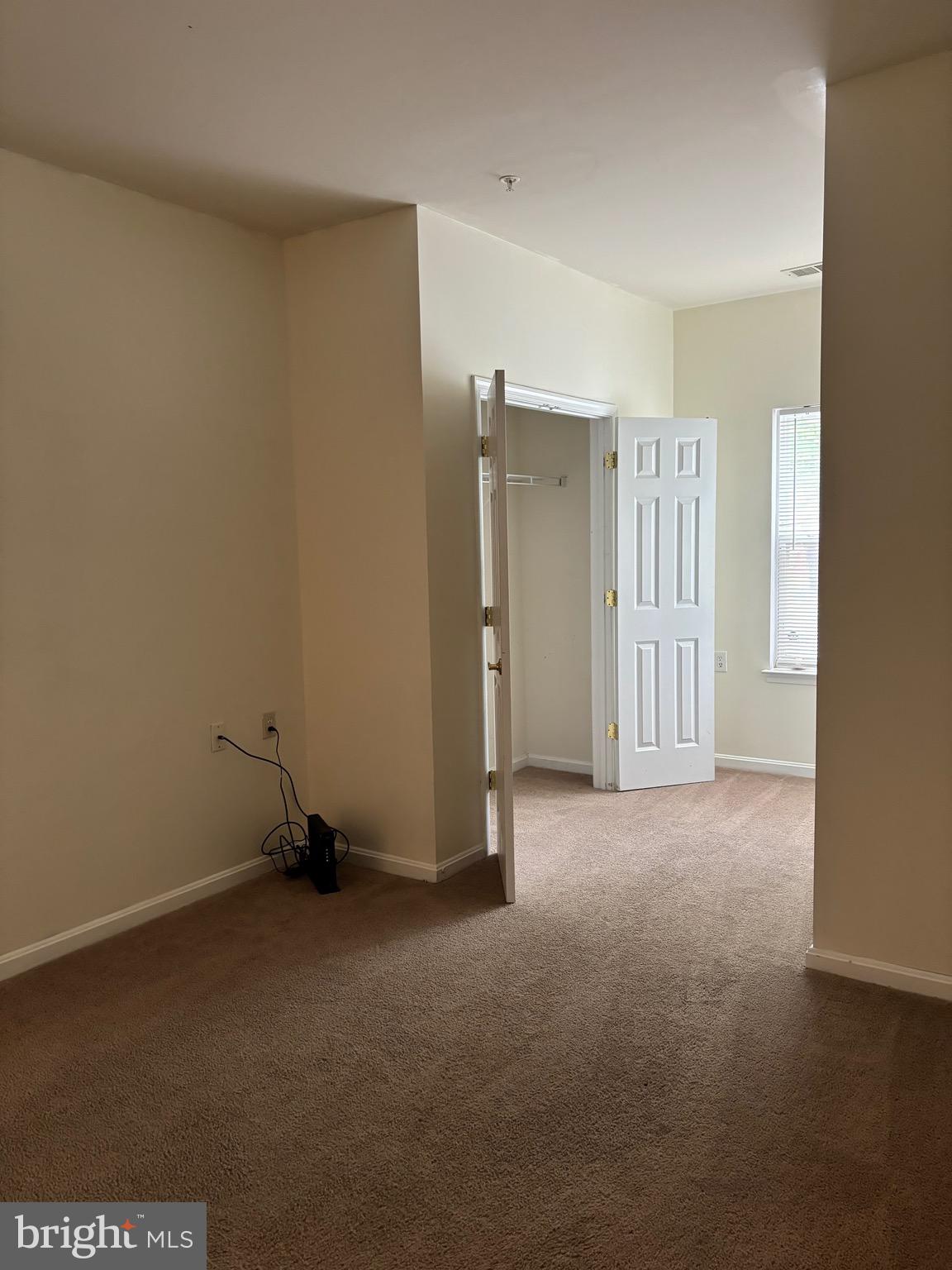 WINDSOR CROSSING - Residential