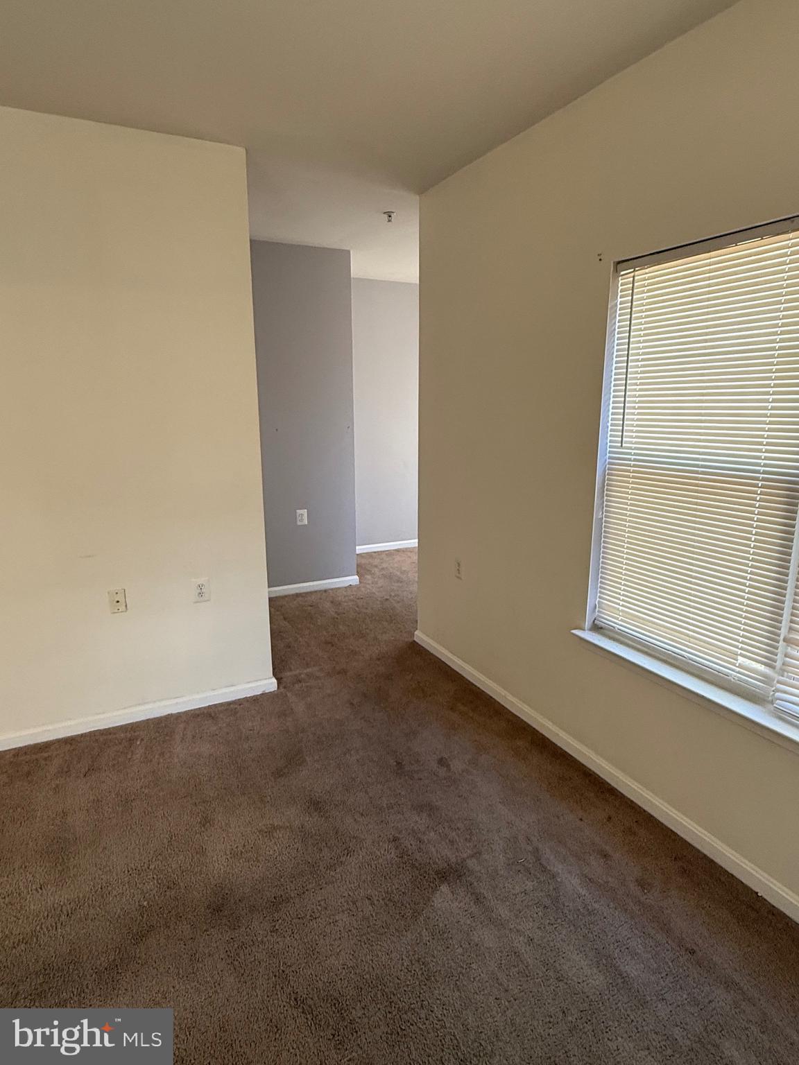 WINDSOR CROSSING - Residential