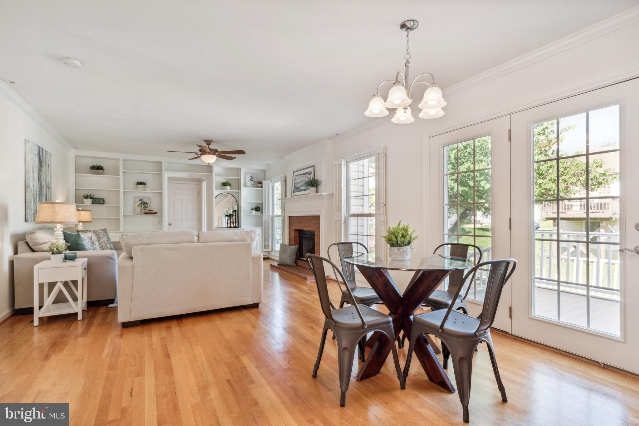 ENGLAND RUN - Residential