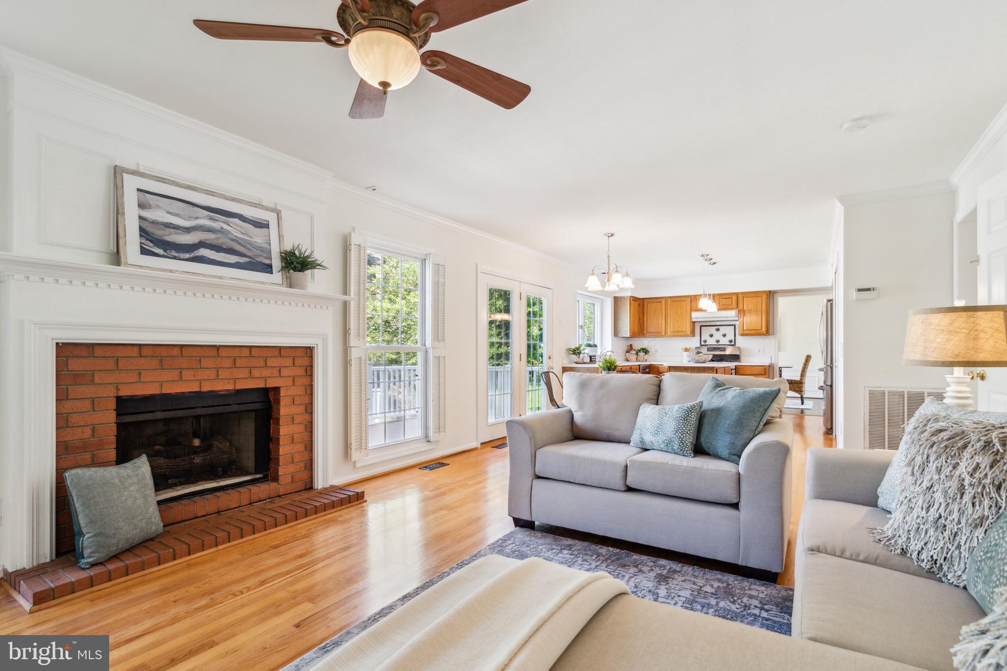 ENGLAND RUN - Residential