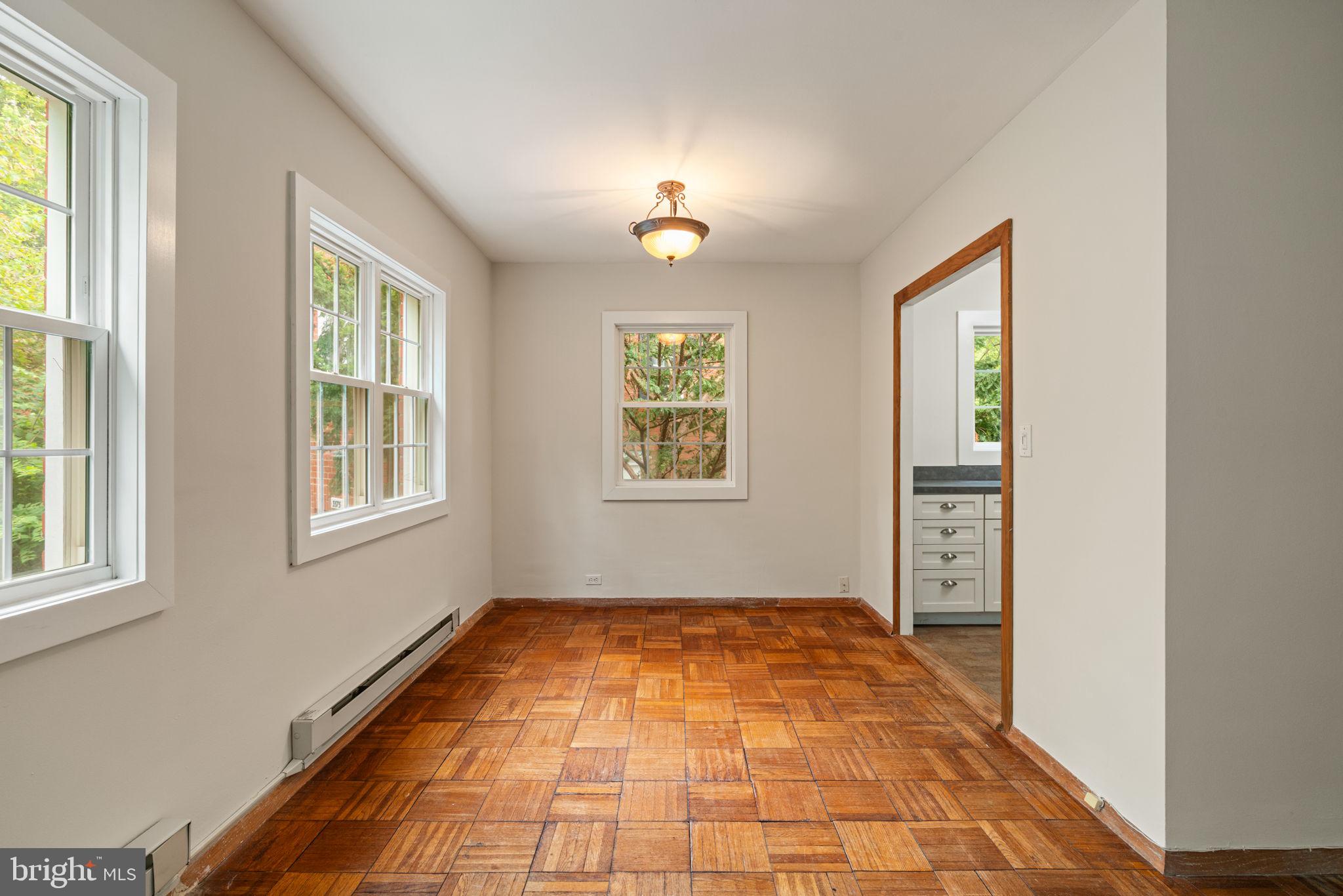 PARKFAIRFAX - Residential