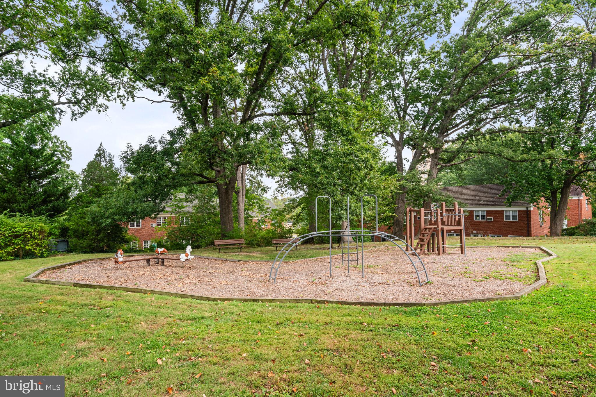 PARKFAIRFAX - Residential