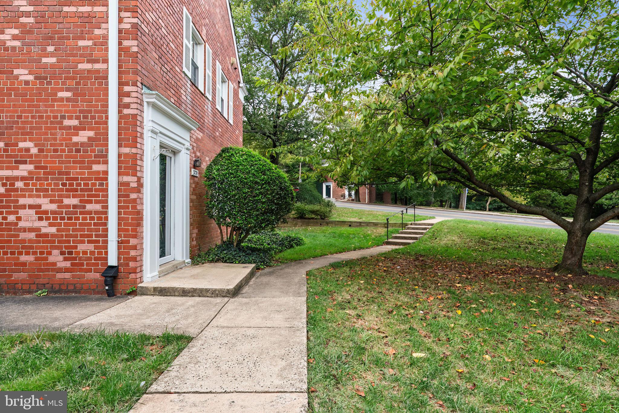 3778 GUNSTON ROAD