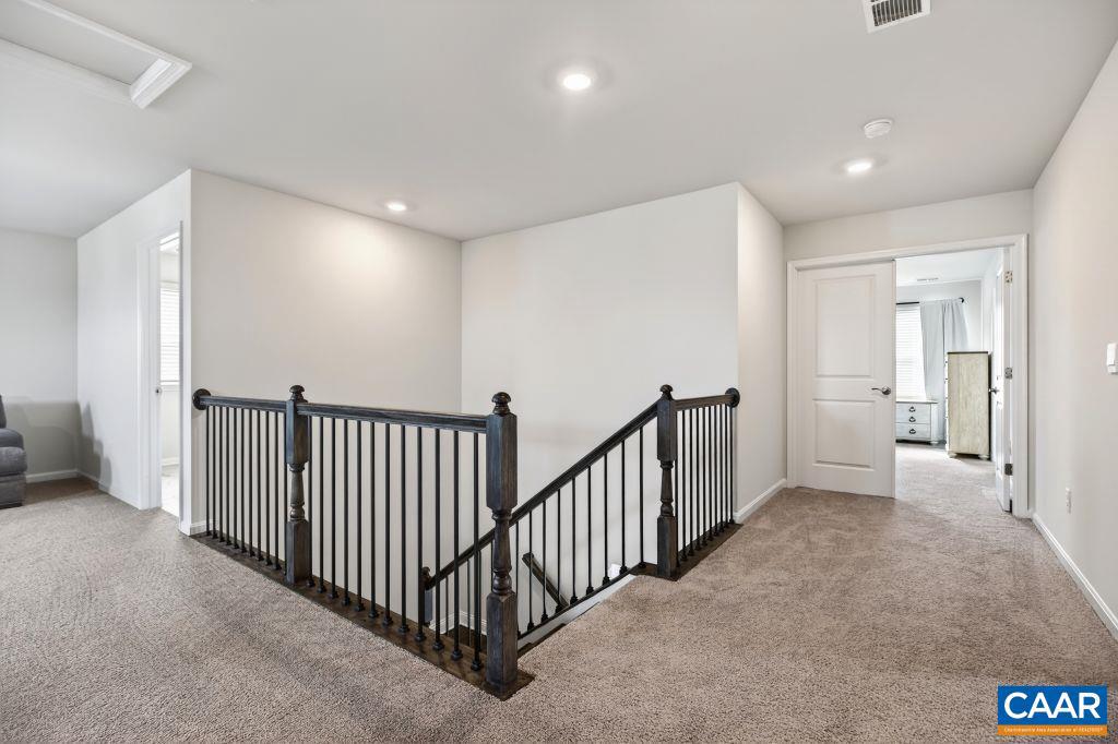 SPRING LAKES - Residential