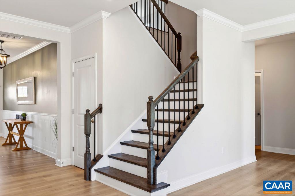 SPRING LAKES - Residential